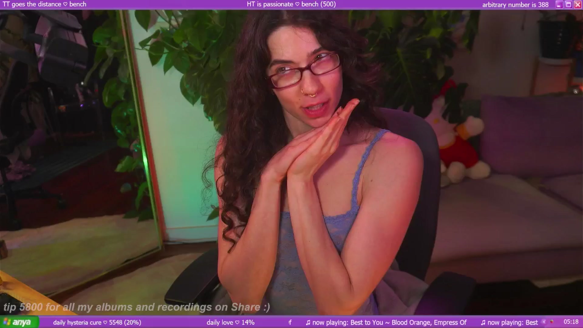 Gallery image thumbnail from afterglow's myfreecams stream on, 10/07/2025, 18:56 image 19 of 20