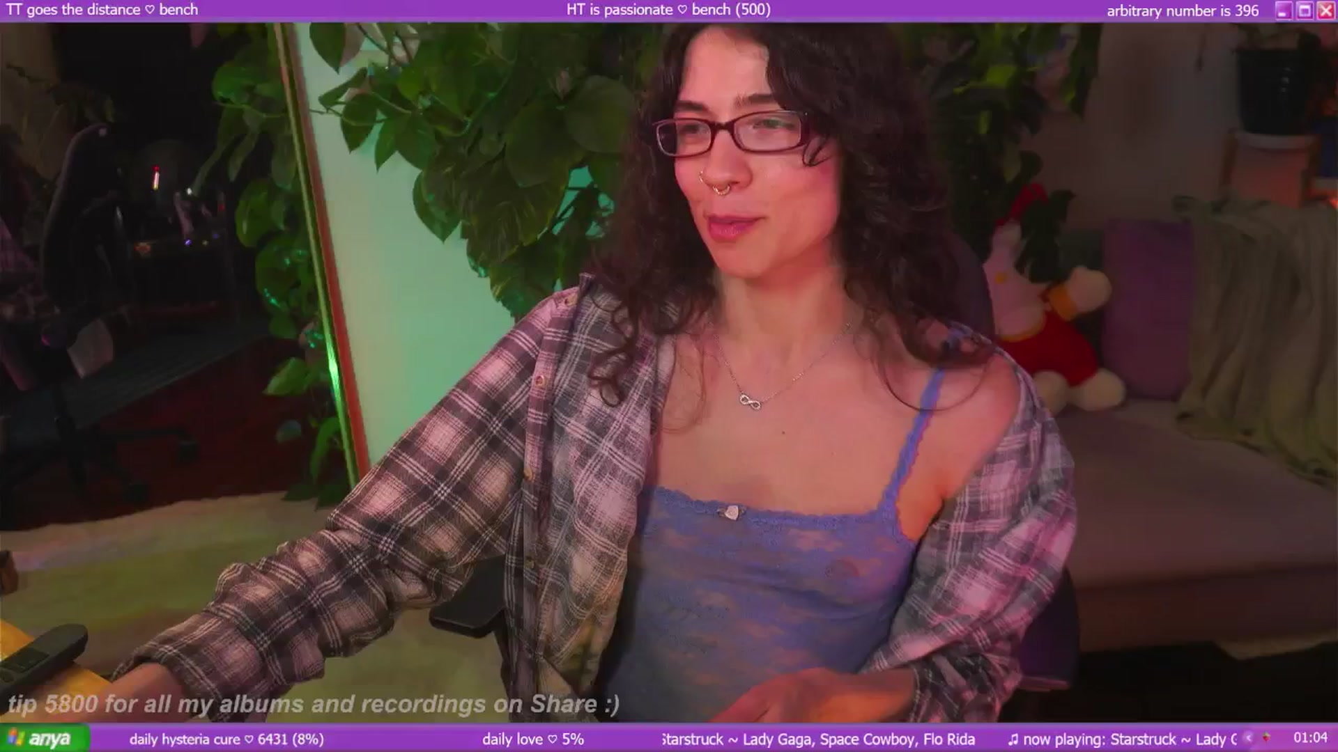 Gallery image thumbnail from afterglow's myfreecams stream on, 10/07/2025, 18:56 image 2 of 20