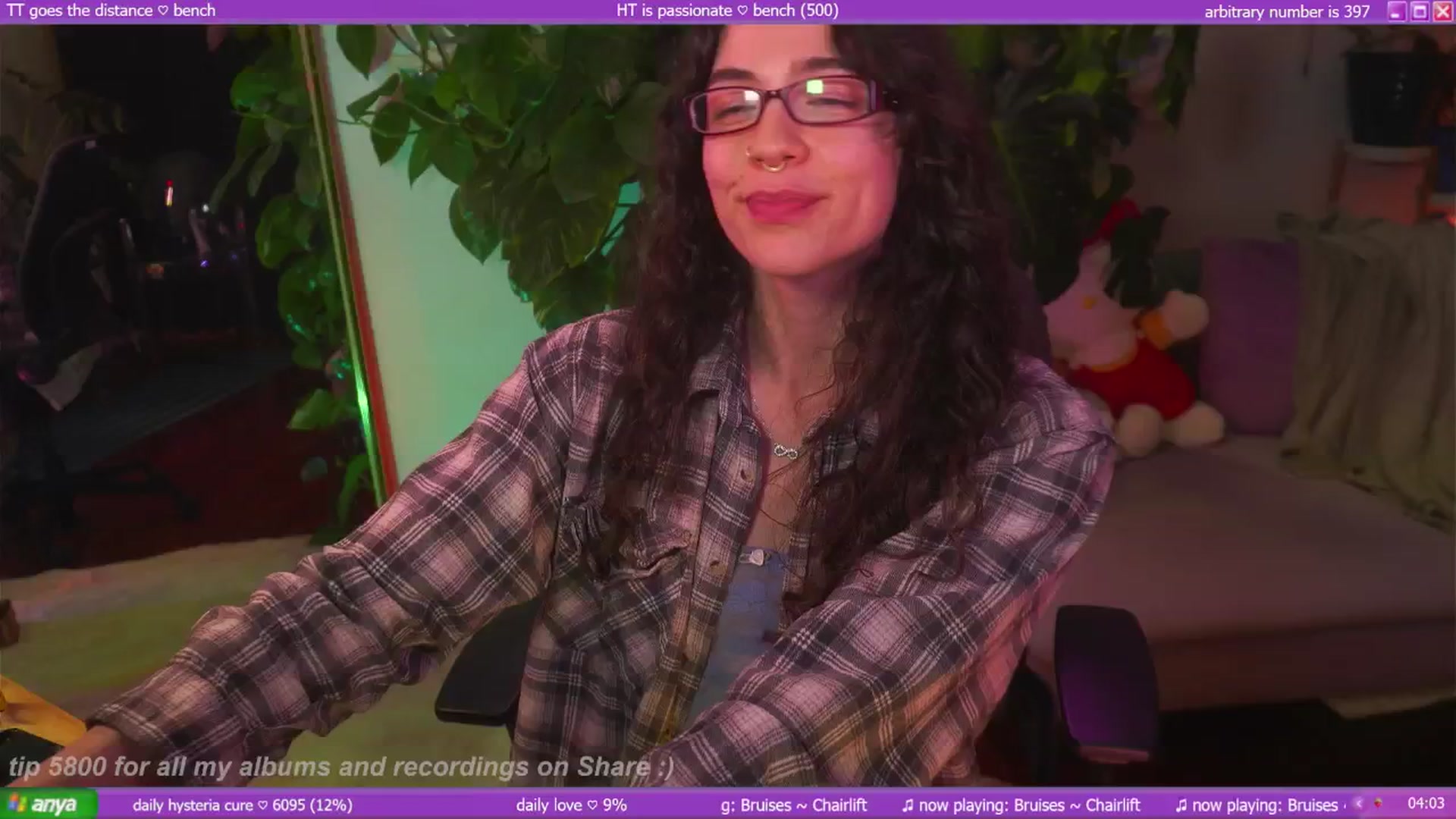 Gallery image thumbnail from afterglow's myfreecams stream on, 10/07/2025, 18:56 image 14 of 20