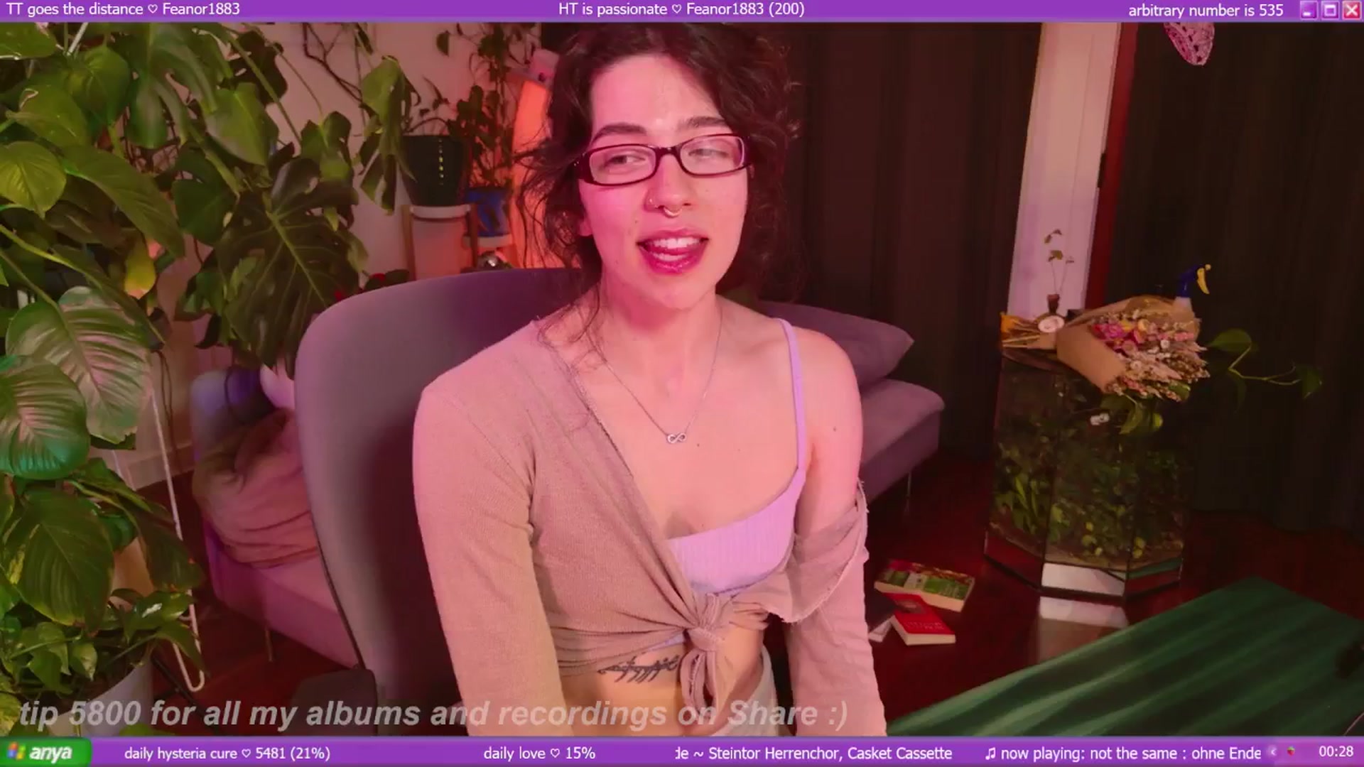 Gallery image thumbnail from afterglow's myfreecams stream on, 10/11/2025, 13:43 image 11 of 20
