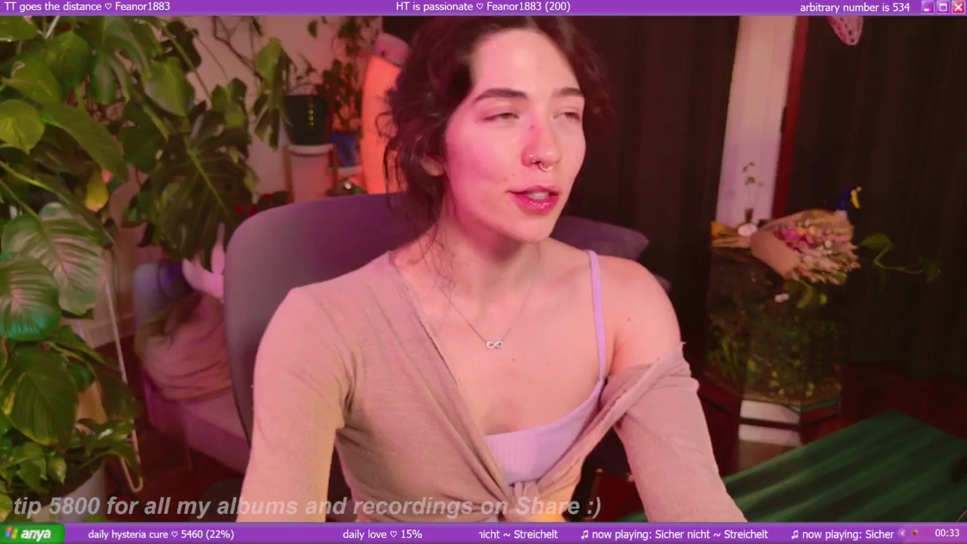 Gallery image thumbnail from afterglow's myfreecams stream on, 10/11/2025, 13:43 image 14 of 20