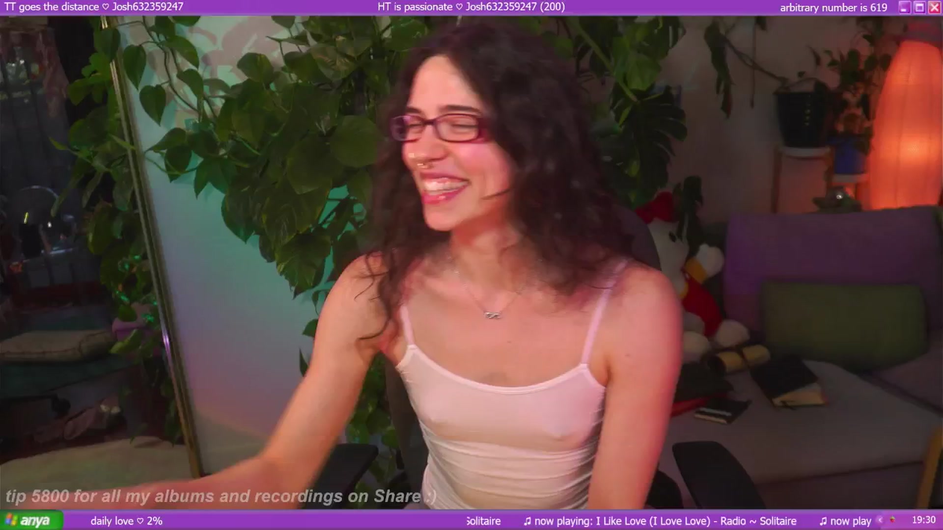 Gallery image thumbnail from afterglow's myfreecams stream on, 10/15/2025, 08:59 image 14 of 20