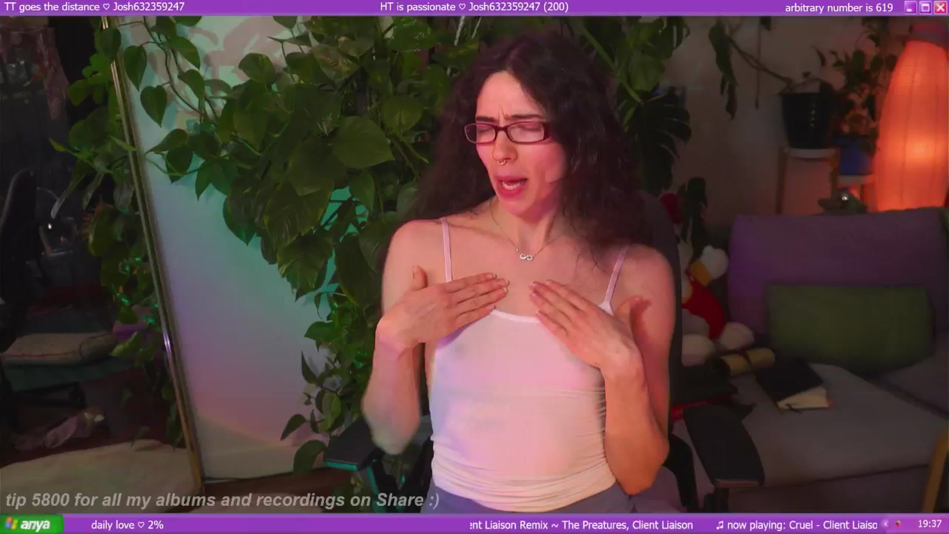 Gallery image thumbnail from afterglow's myfreecams stream on, 10/15/2025, 08:59 image 16 of 20