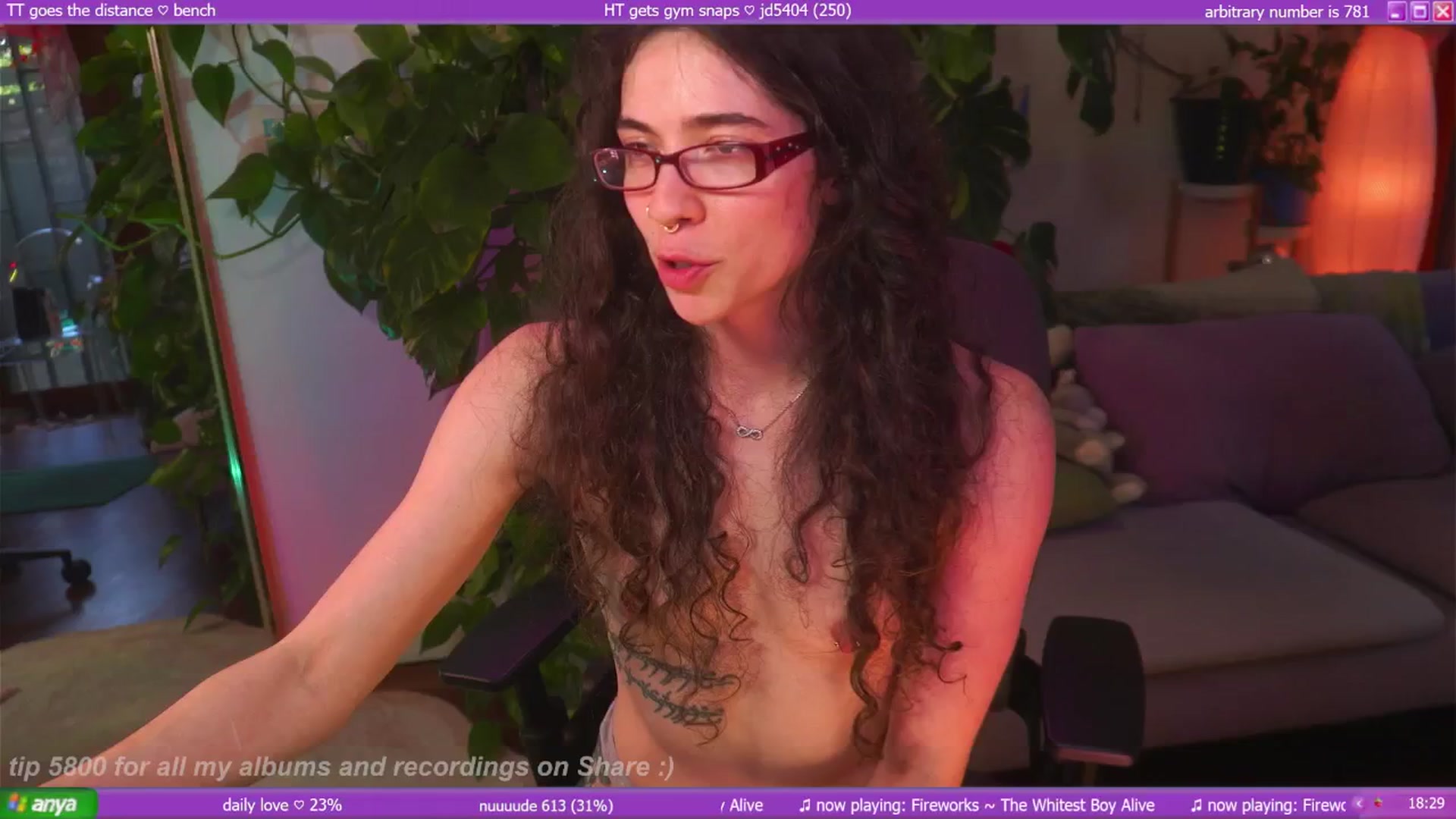 Gallery image thumbnail from afterglow's myfreecams stream on, 10/26/2025, 07:42 image 13 of 20