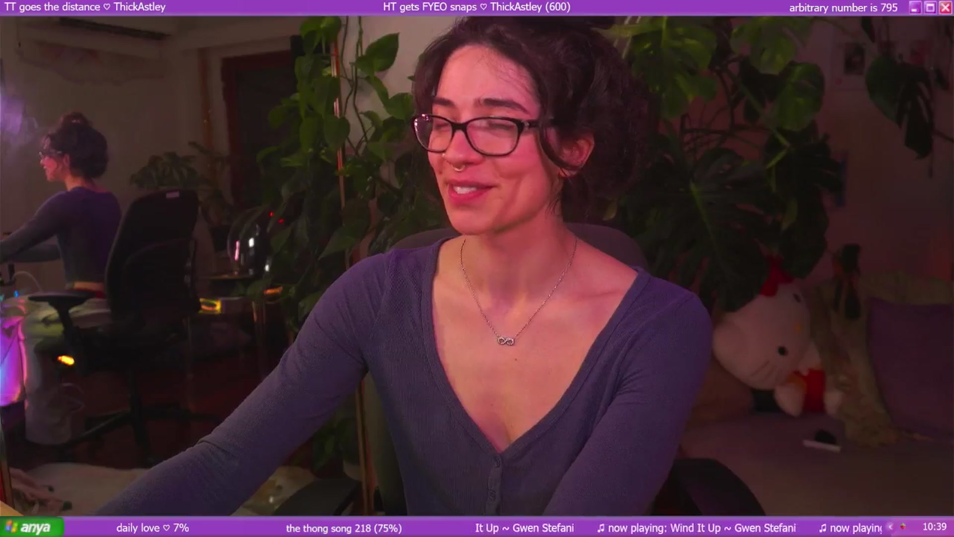 Gallery image thumbnail from afterglow's myfreecams stream on, 11/12/2025, 11:03 image 16 of 20