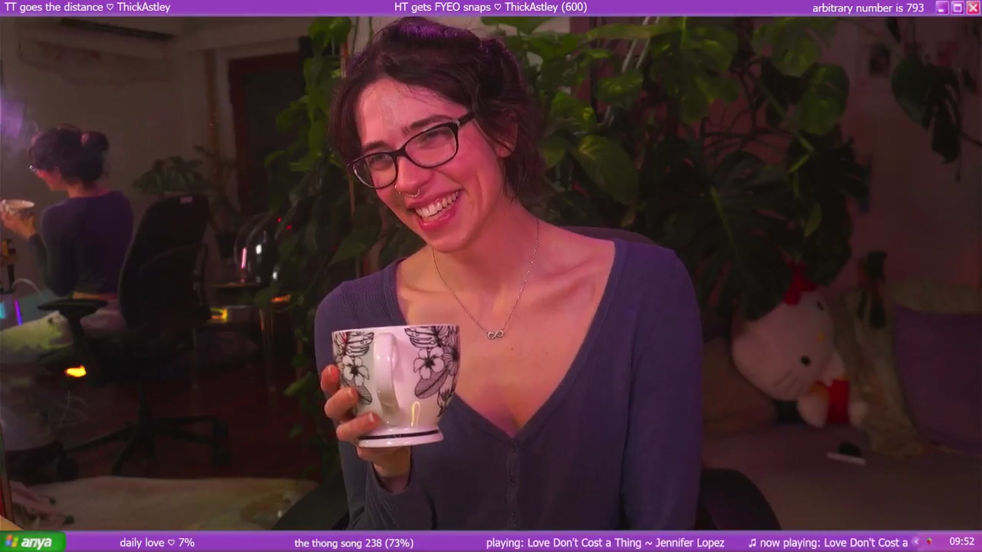Gallery image thumbnail from afterglow's myfreecams stream on, 11/12/2025, 11:03 image 5 of 20