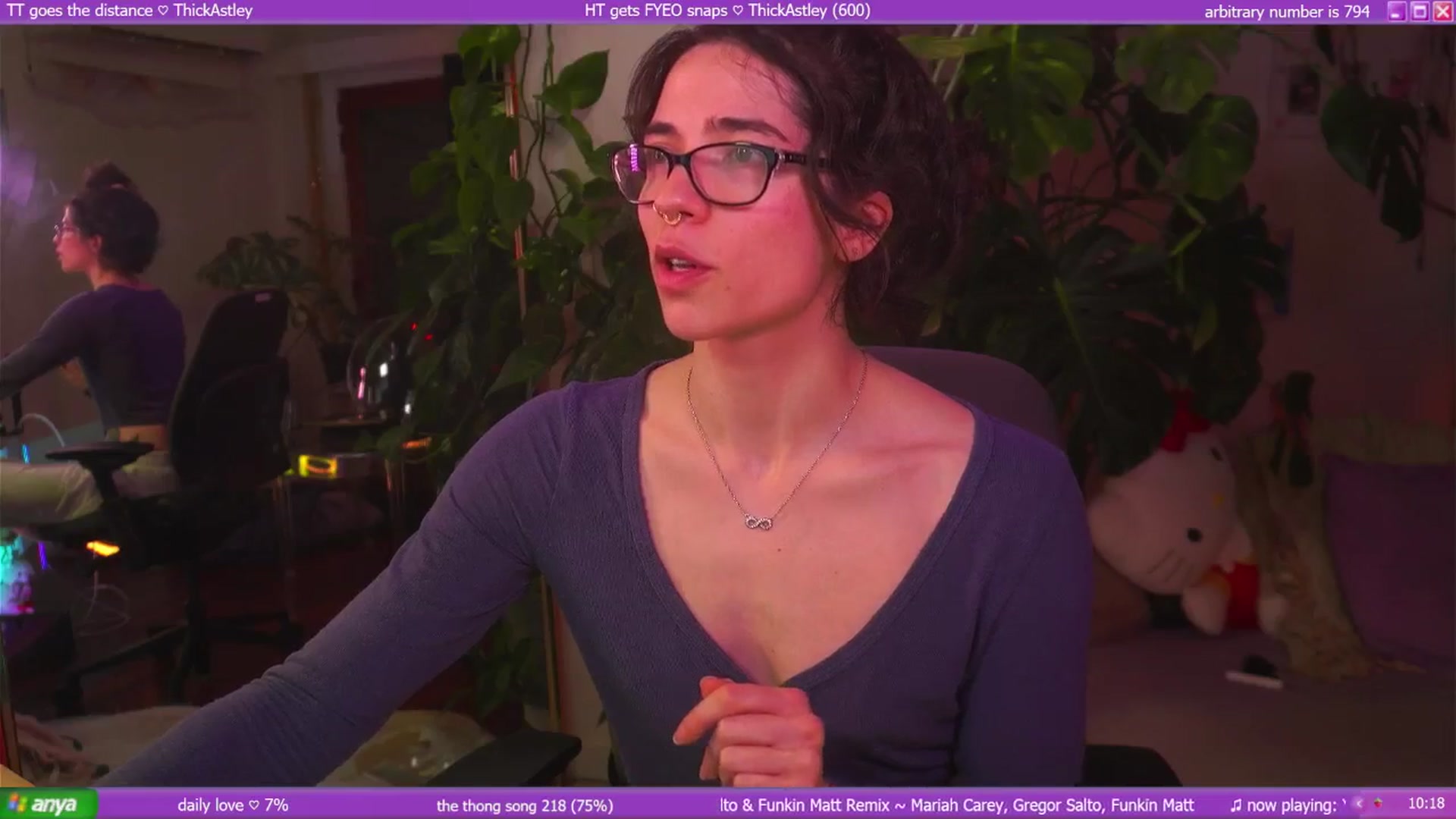 Gallery image thumbnail from afterglow's myfreecams stream on, 11/12/2025, 11:03 image 11 of 20