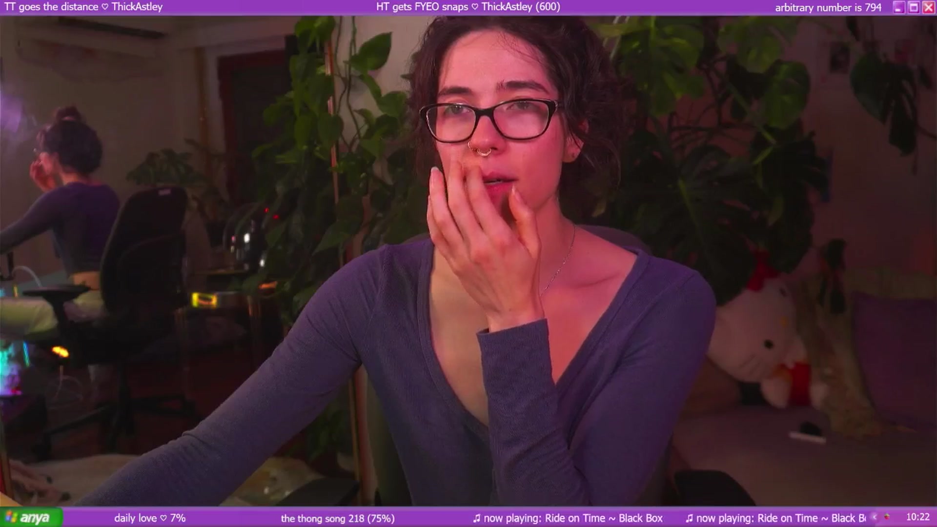 Gallery image thumbnail from afterglow's myfreecams stream on, 11/12/2025, 11:03 image 12 of 20