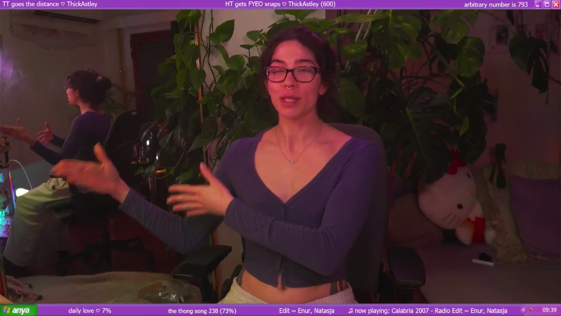 Gallery image thumbnail from afterglow's myfreecams stream on, 11/12/2025, 11:03 image 2 of 20