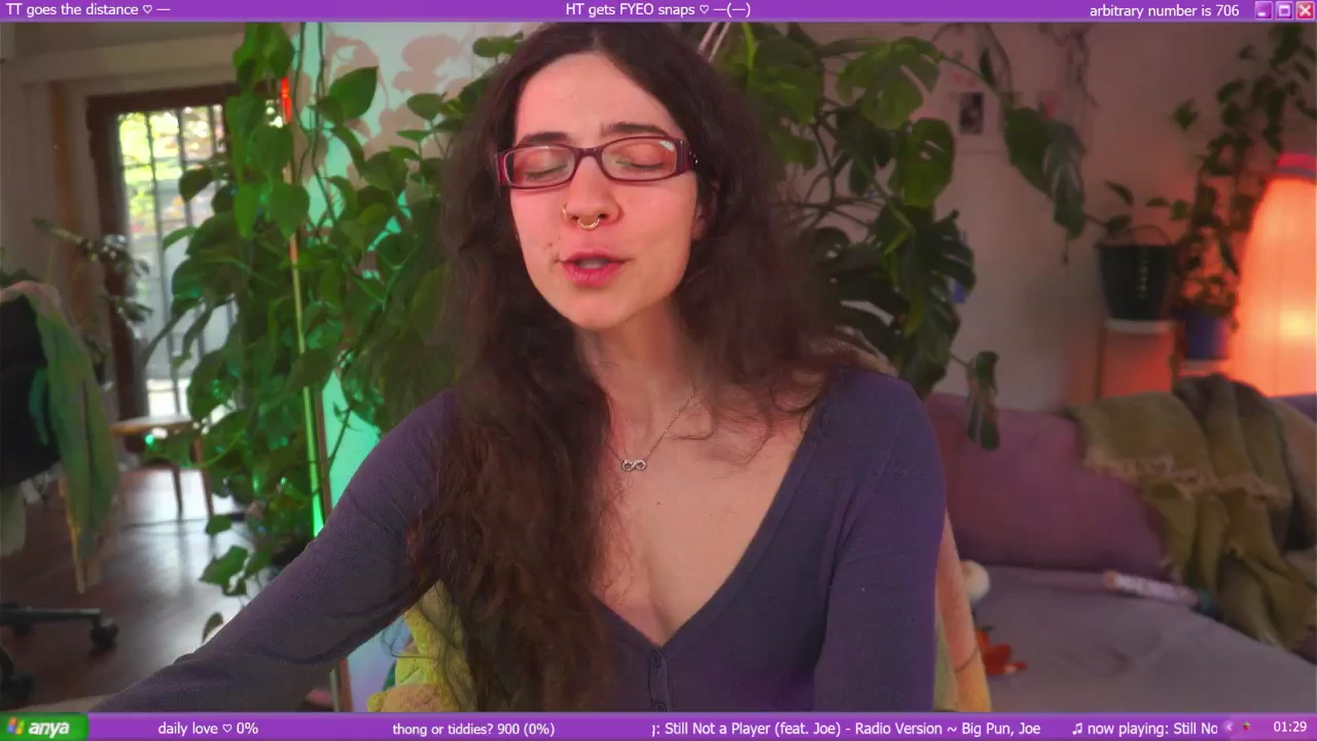 Gallery image thumbnail from afterglow's myfreecams stream on, 11/17/2025, 02:04 image 14 of 20