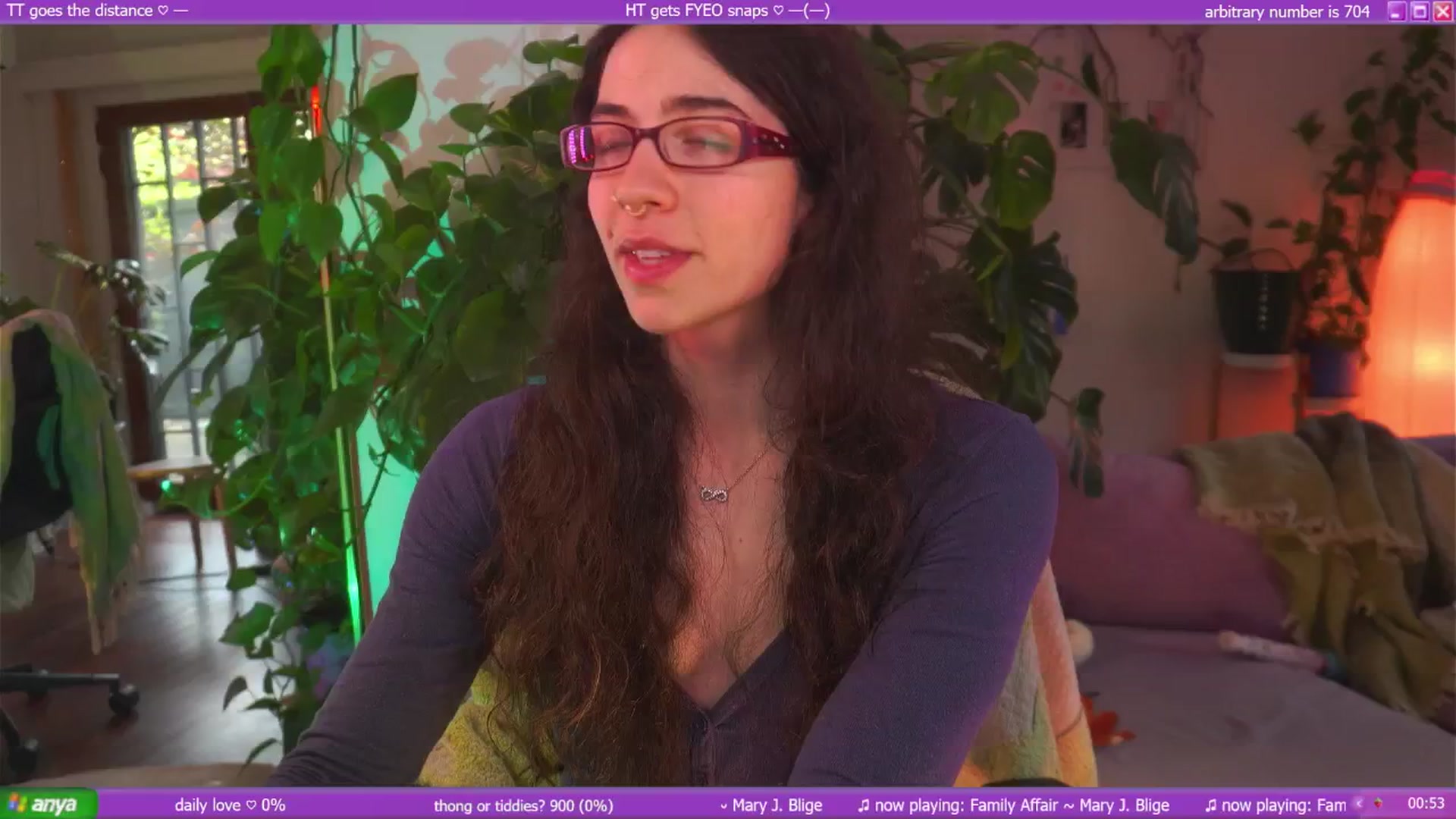 Gallery image thumbnail from afterglow's myfreecams stream on, 11/17/2025, 02:04 image 6 of 20