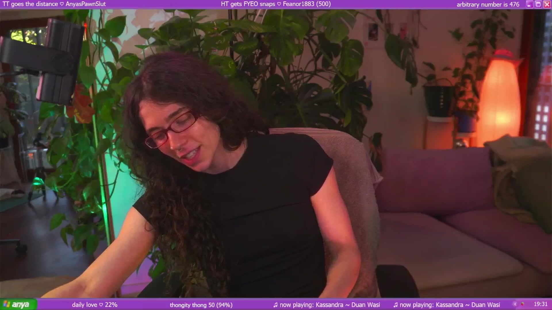 Gallery image thumbnail from afterglow's myfreecams stream on, 11/26/2025, 08:45 image 12 of 20