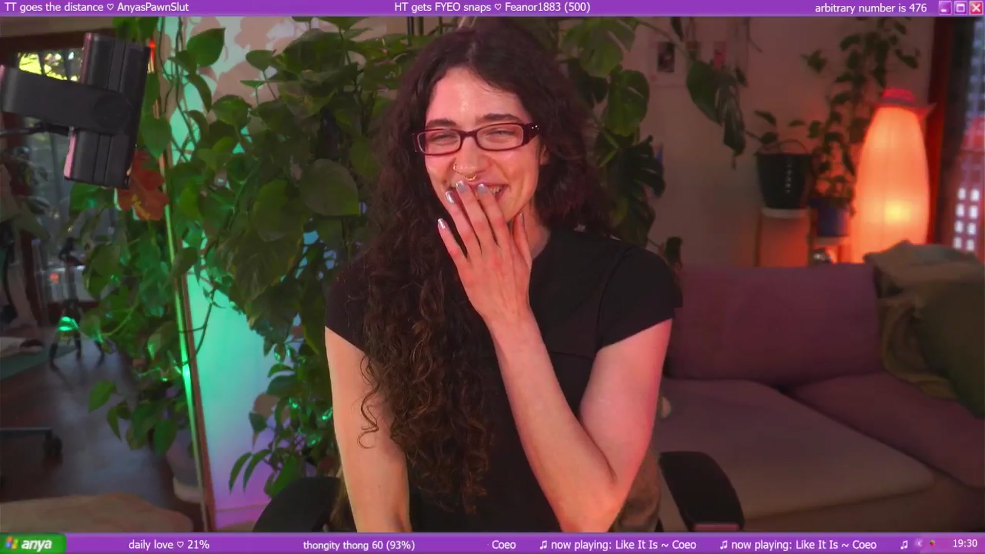 Gallery image thumbnail from afterglow's myfreecams stream on, 11/26/2025, 08:45 image 11 of 20