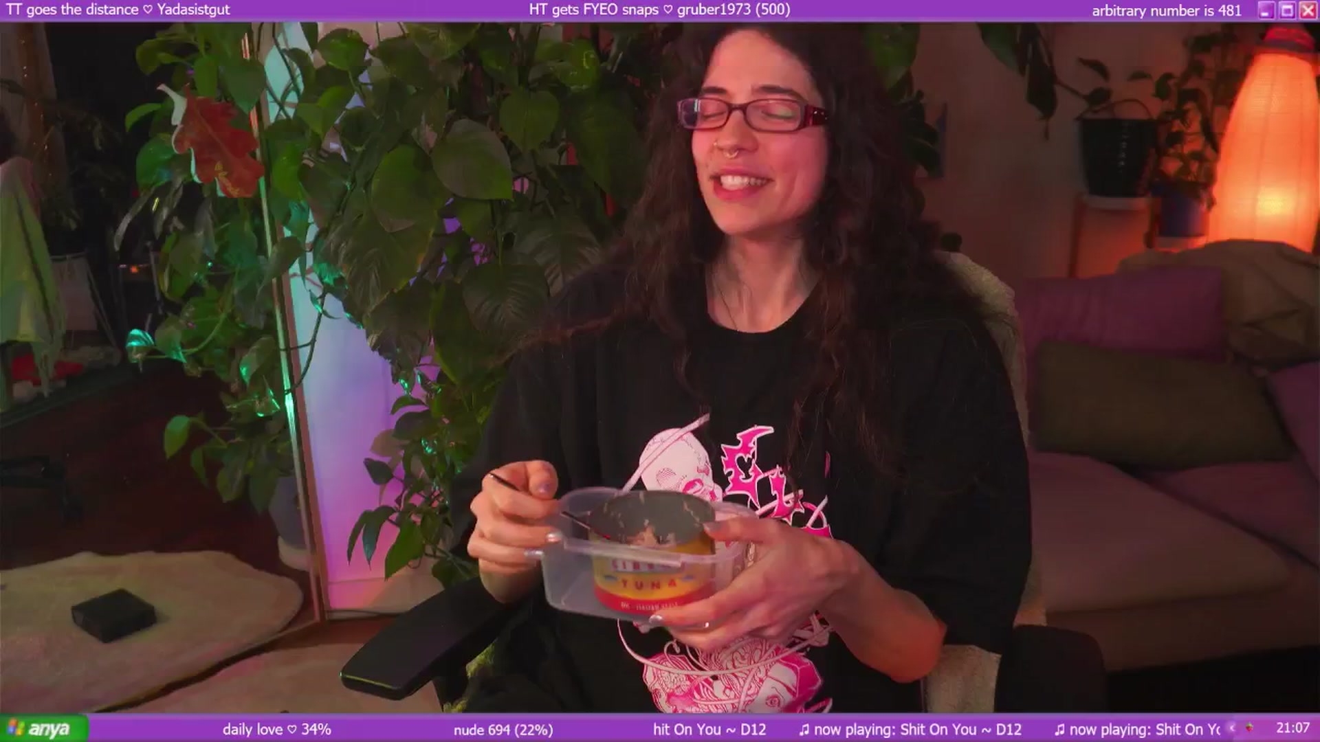 Gallery image thumbnail from afterglow's myfreecams stream on, 11/29/2025, 12:50 image 3 of 20