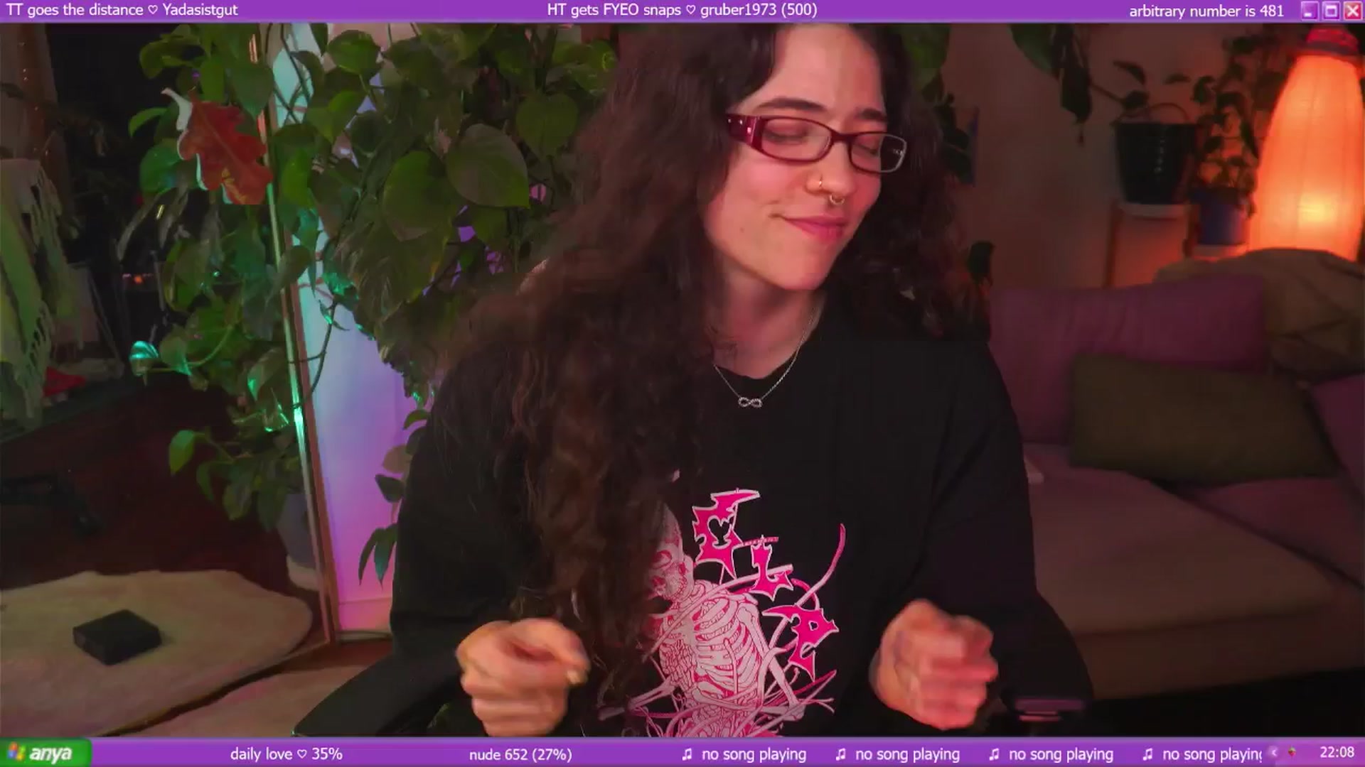 Gallery image thumbnail from afterglow's myfreecams stream on, 11/29/2025, 12:50 image 10 of 20