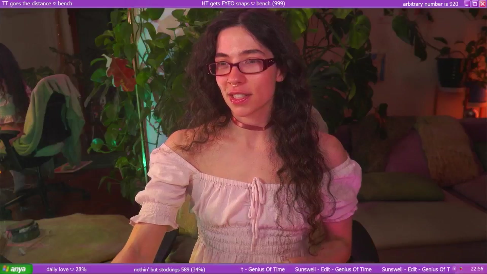 Gallery image thumbnail from afterglow's myfreecams stream on, 12/14/2025, 12:07 image 19 of 20
