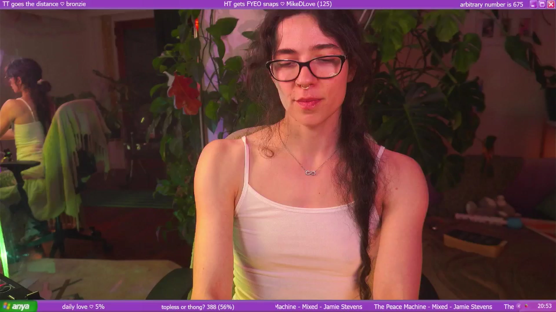 Gallery image thumbnail from afterglow's myfreecams stream on, 12/31/2025, 11:11 image 12 of 20
