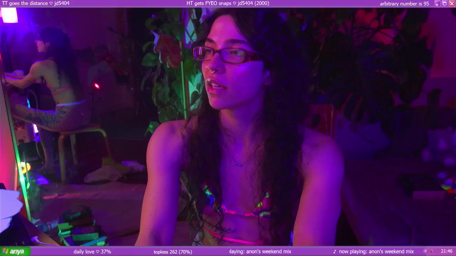 Gallery image thumbnail from afterglow's myfreecams stream on, 01/01/2026, 11:34 image 15 of 20