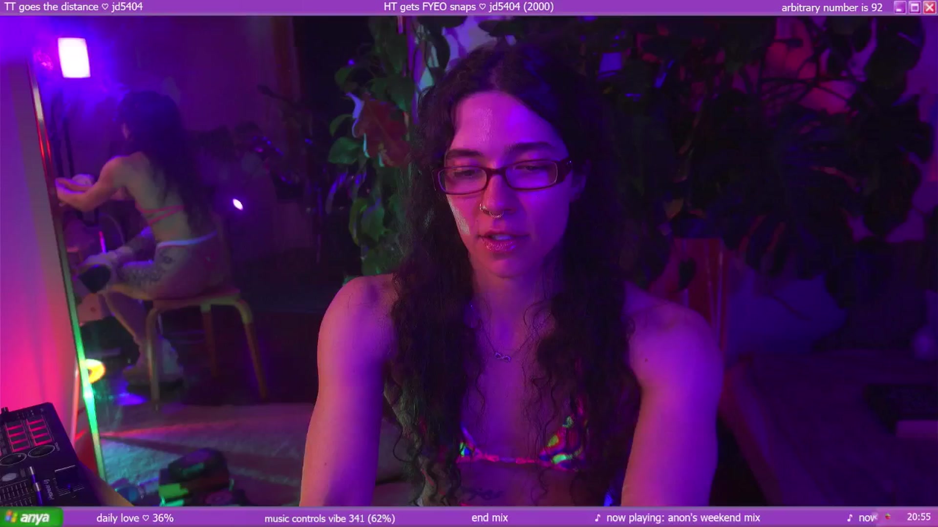 Gallery image thumbnail from afterglow's myfreecams stream on, 01/01/2026, 11:34 image 8 of 20