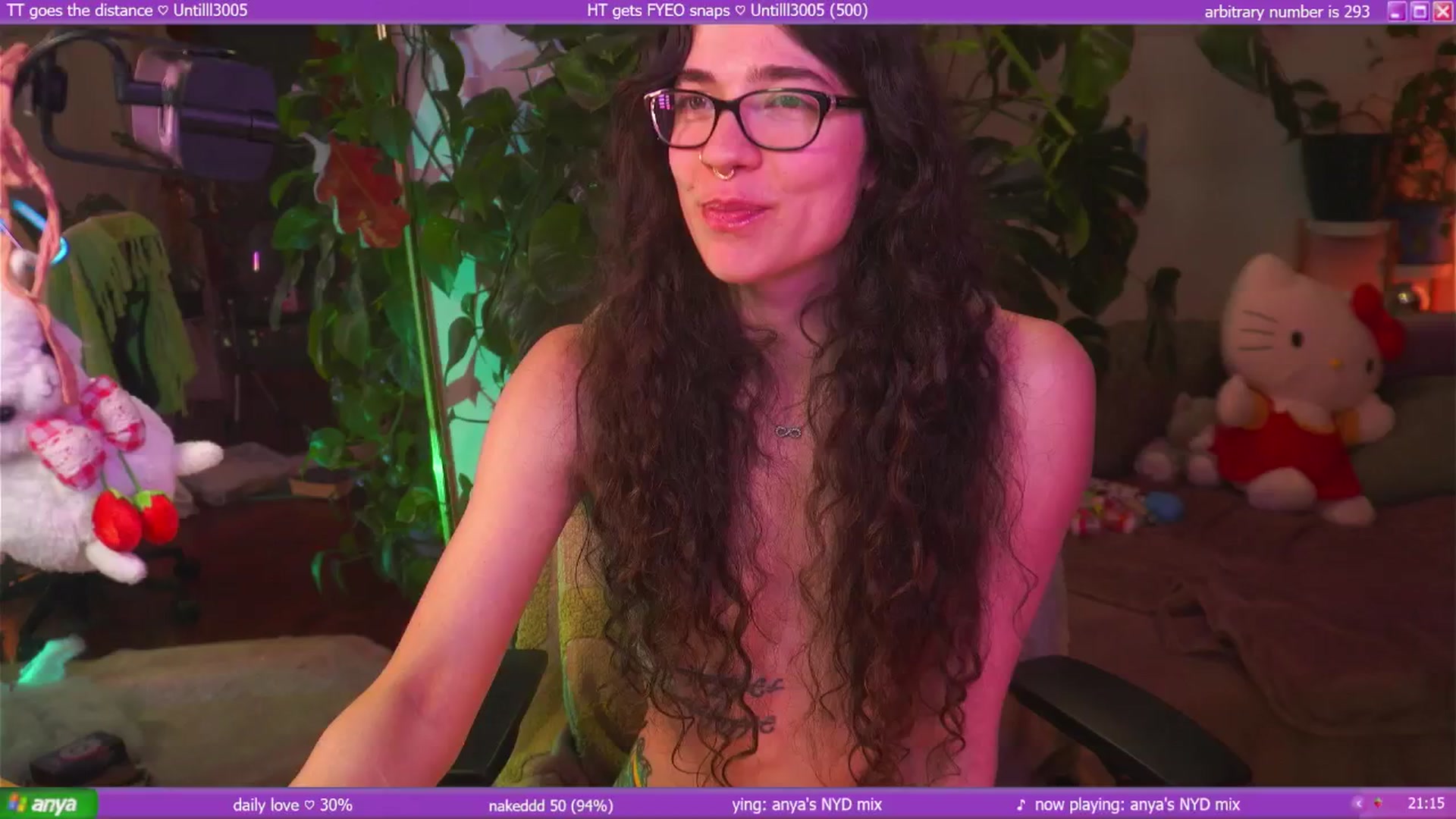 Gallery image thumbnail from afterglow's myfreecams stream on, 01/03/2026, 13:09 image 5 of 20