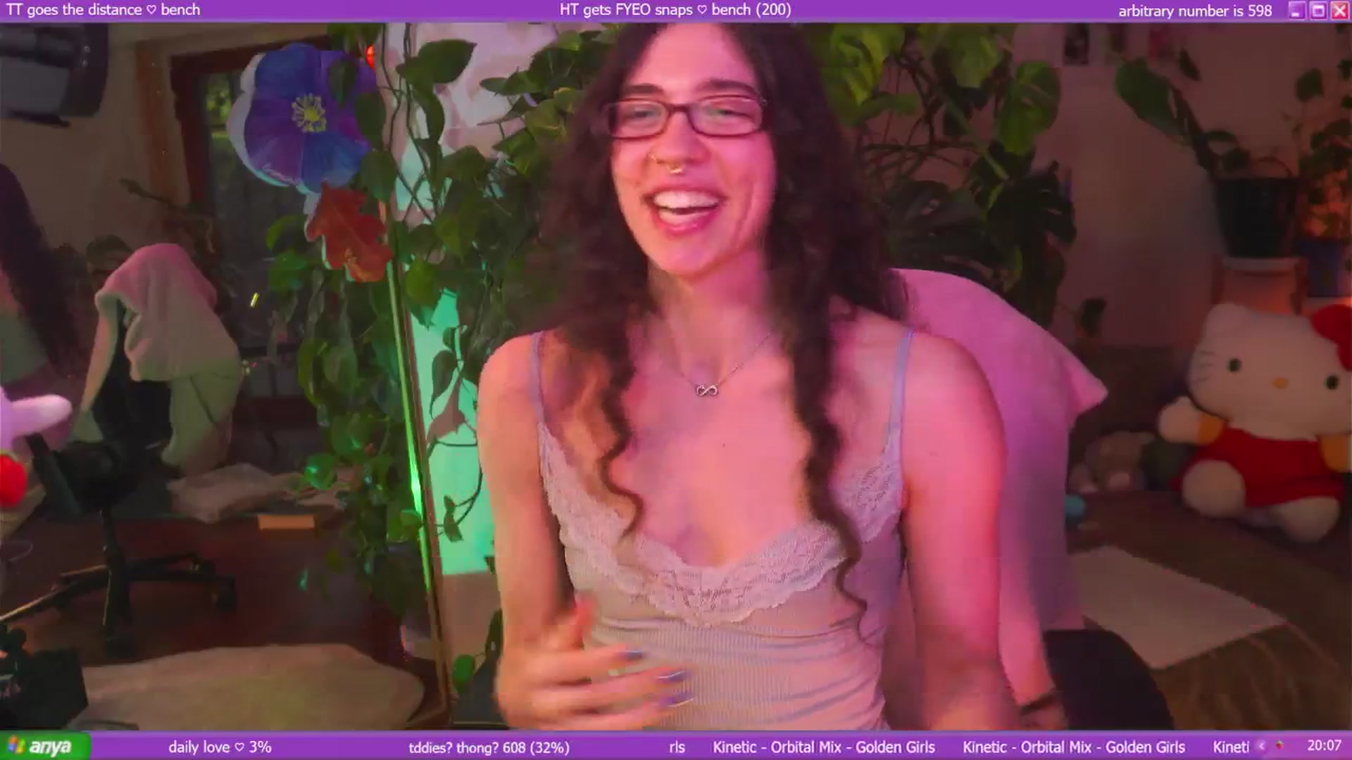 Gallery image thumbnail from afterglow's myfreecams stream on, 01/07/2026, 10:29 image 9 of 20
