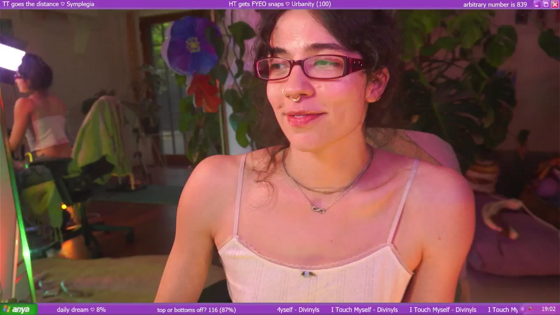 Gallery image thumbnail from afterglow's myfreecams stream on, 02/09/2026, 08:23 image 3 of 20