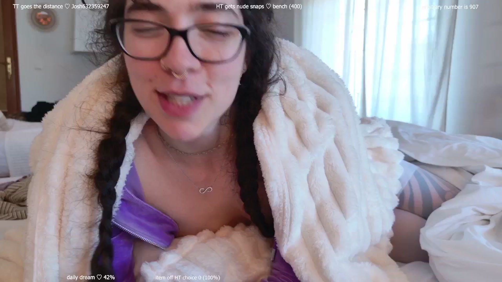 Gallery image thumbnail from afterglow's myfreecams stream on, 03/16/2026, 08:23 image 19 of 20