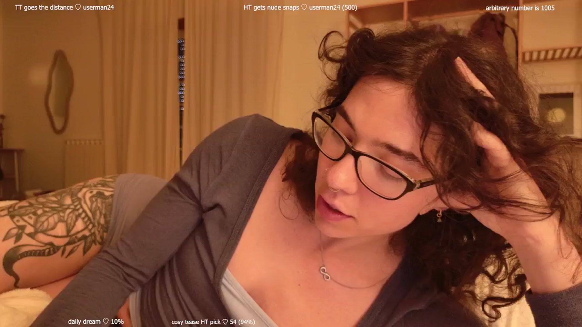Gallery image thumbnail from afterglow's myfreecams stream on, 03/19/2026, 09:33 image 5 of 20