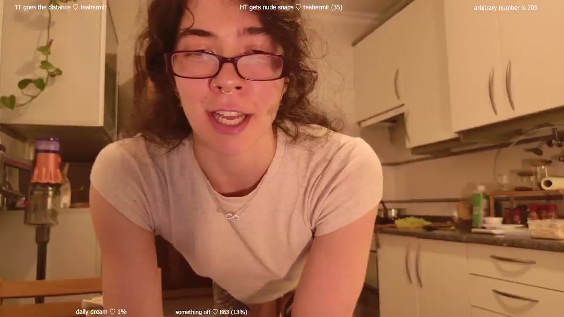 Gallery image thumbnail from afterglow's myfreecams stream on, 03/23/2026, 02:45 image 4 of 20