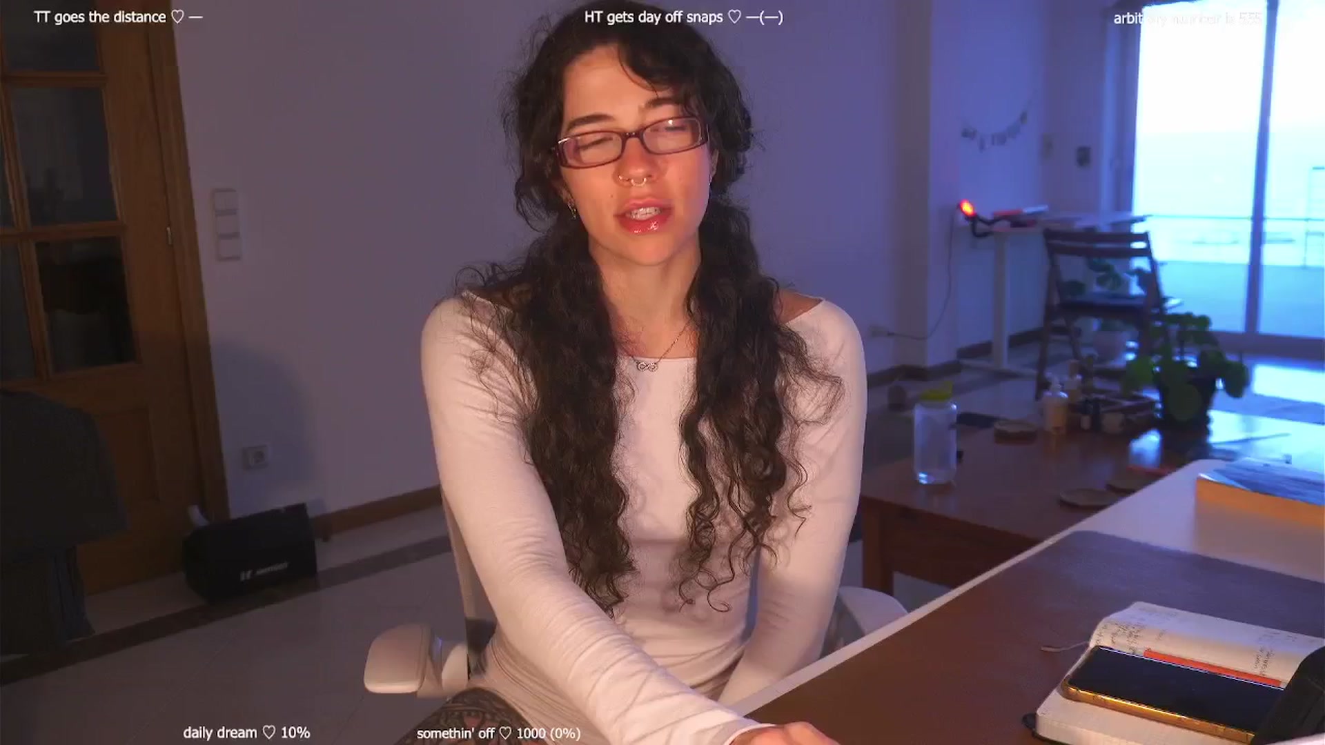 Gallery image thumbnail from afterglow's myfreecams stream on, 03/30/2026, 10:23 image 2 of 20