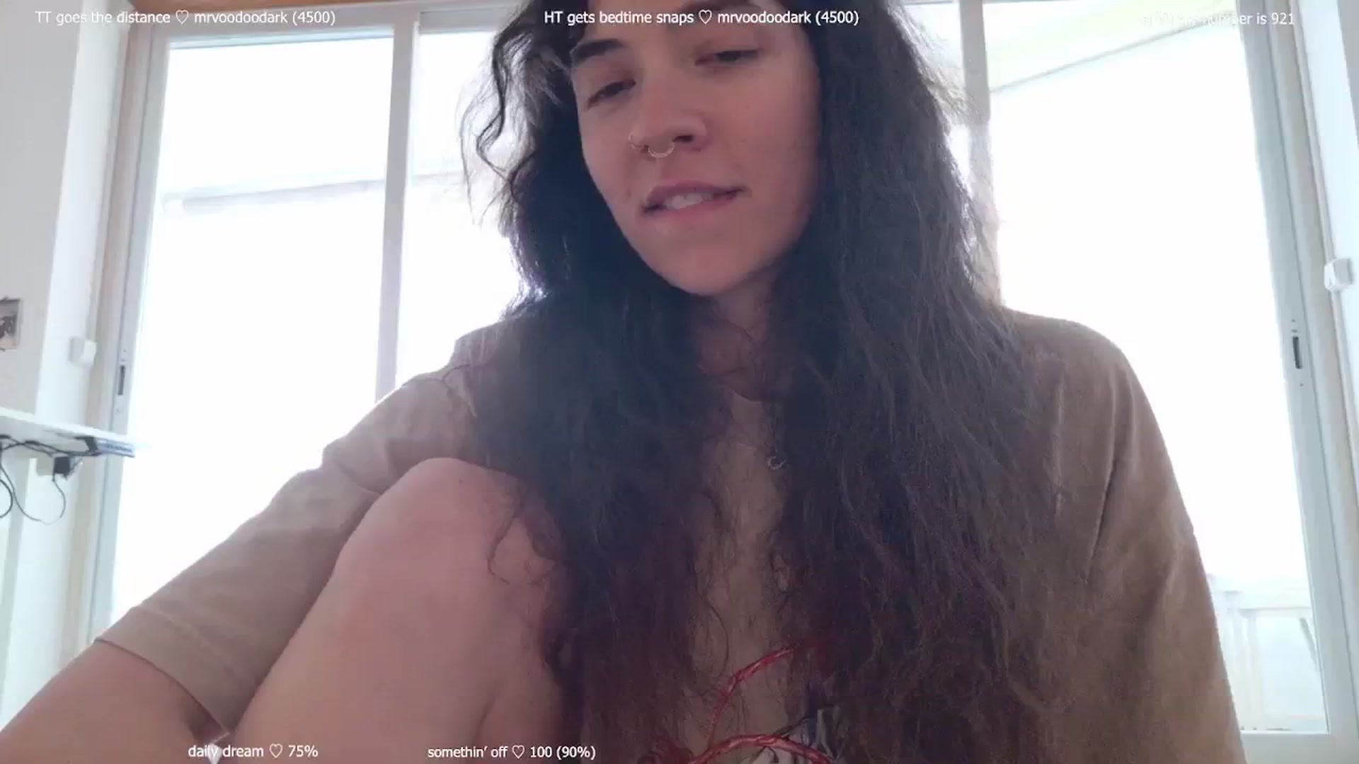 Gallery image thumbnail from afterglow's myfreecams stream on, 04/10/2026, 09:55 image 4 of 20