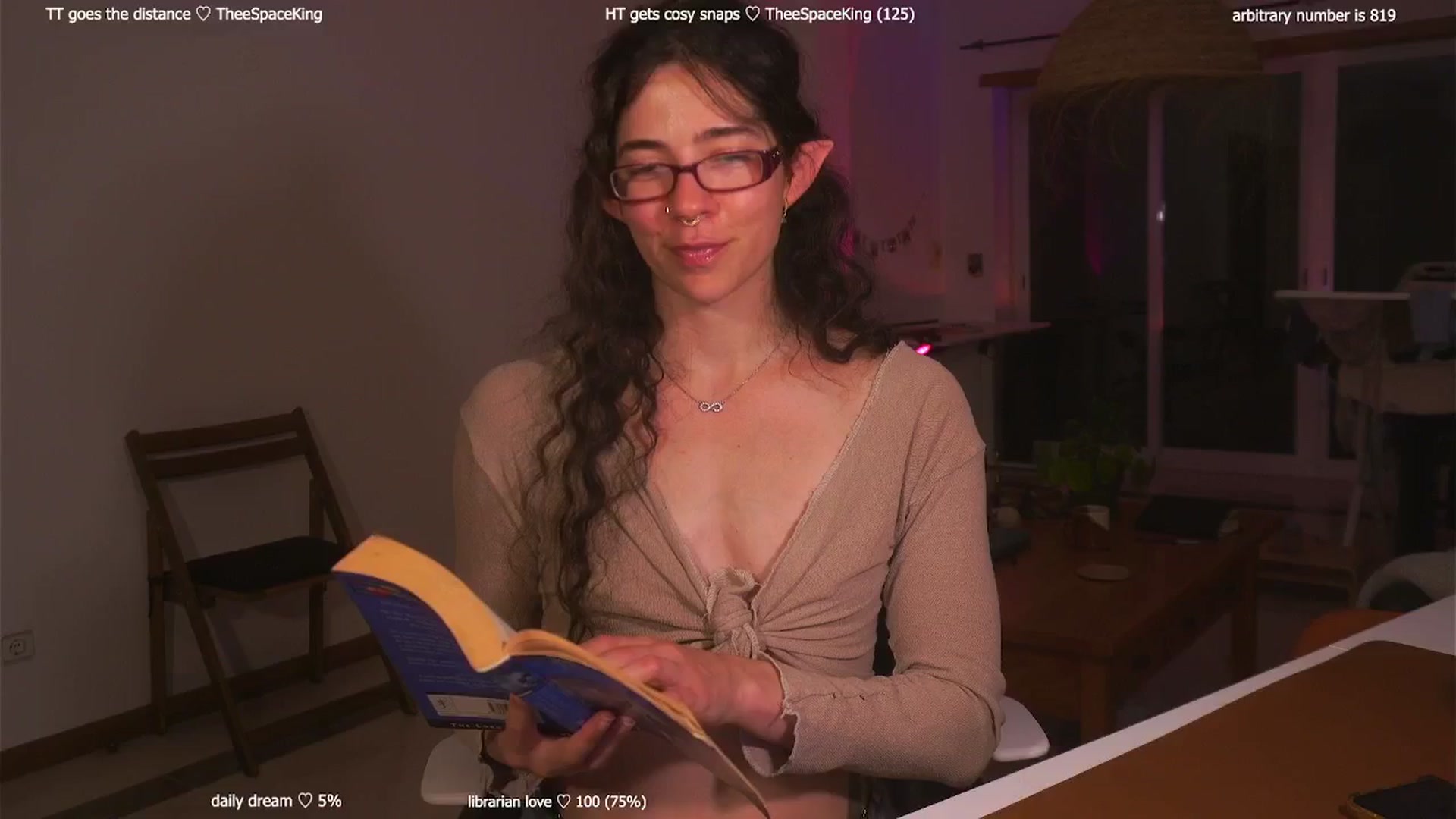 Gallery image thumbnail from afterglow's myfreecams stream on, 04/17/2026, 03:03 image 12 of 20