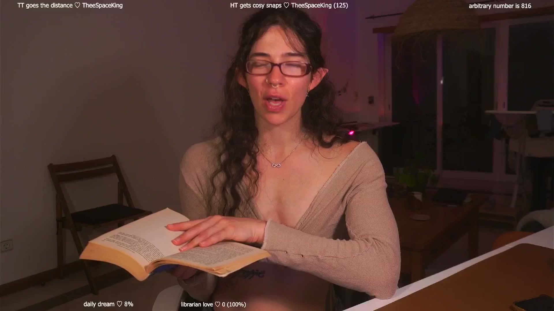 Gallery image thumbnail from afterglow's myfreecams stream on, 04/17/2026, 03:03 image 15 of 20