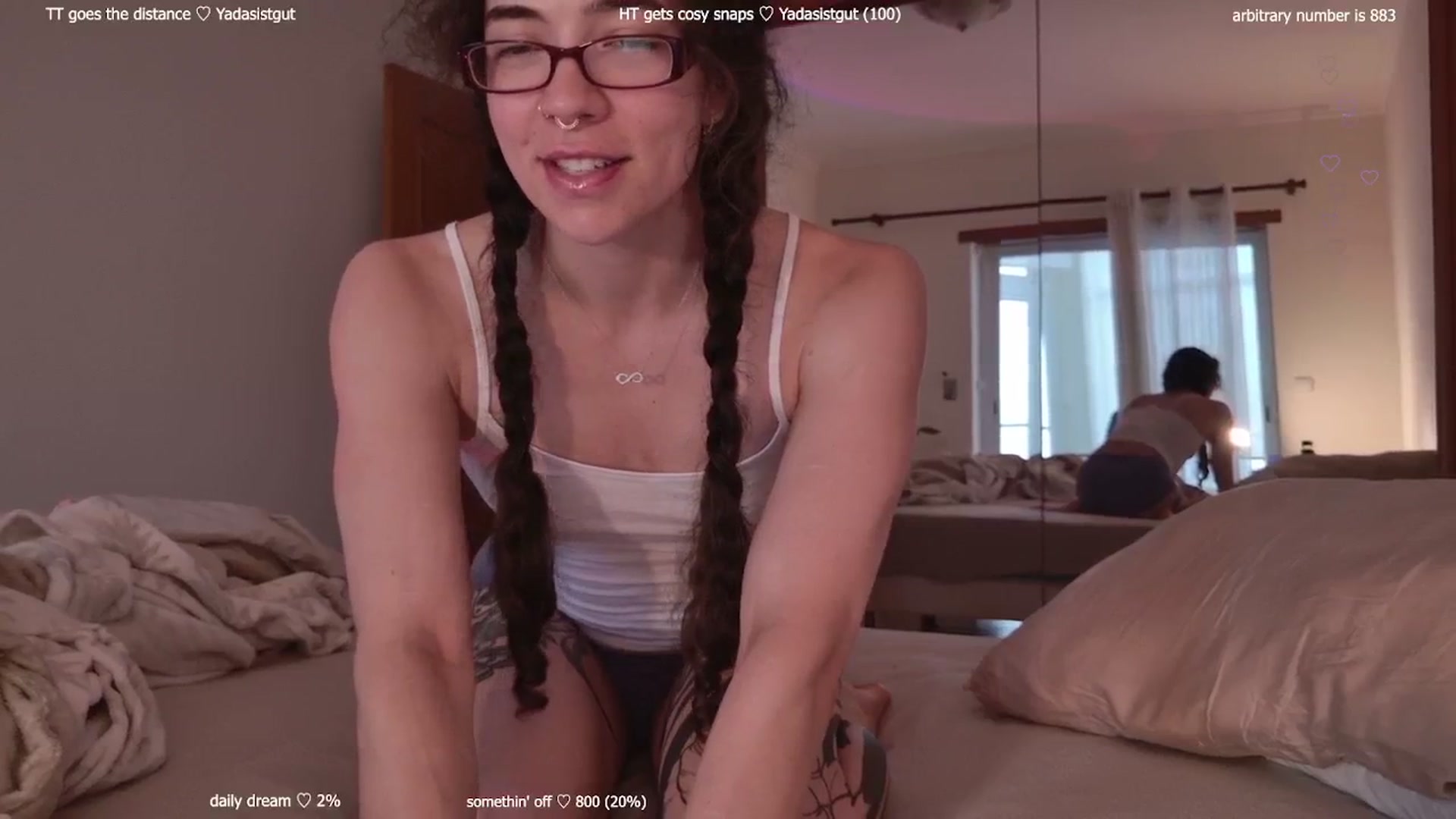 Gallery image thumbnail from afterglow's myfreecams stream on, 04/20/2026, 06:44 image 9 of 20