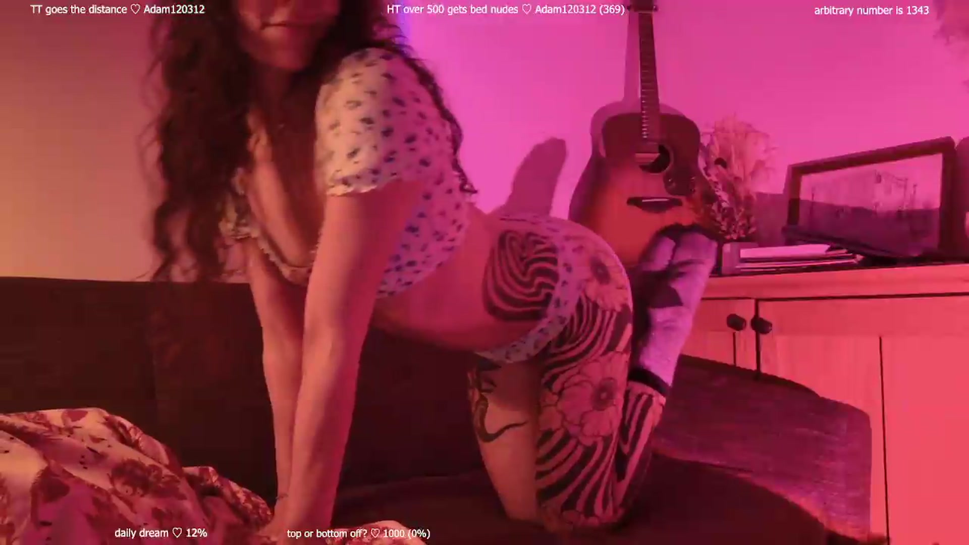Gallery image thumbnail from afterglow's myfreecams stream on, 05/07/2026, 09:45 image 15 of 20