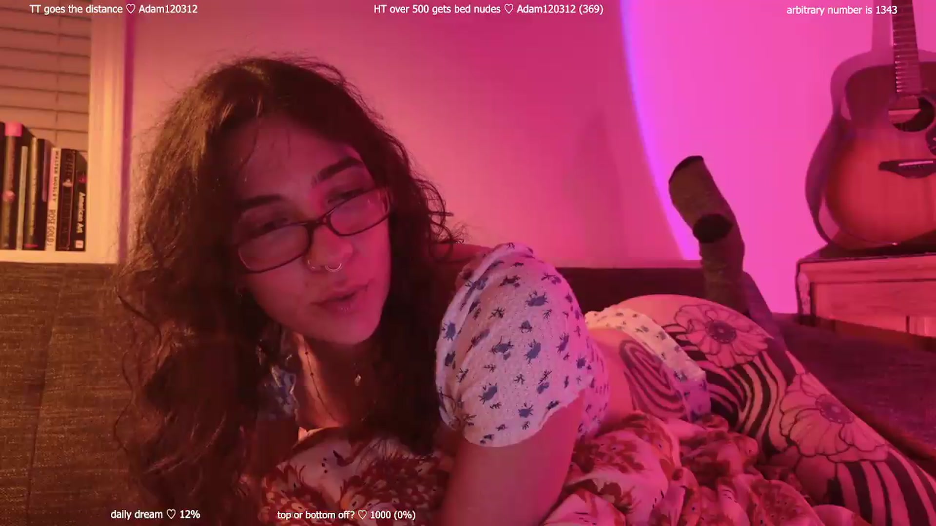 Gallery image thumbnail from afterglow's myfreecams stream on, 05/07/2026, 10:25 image 8 of 20