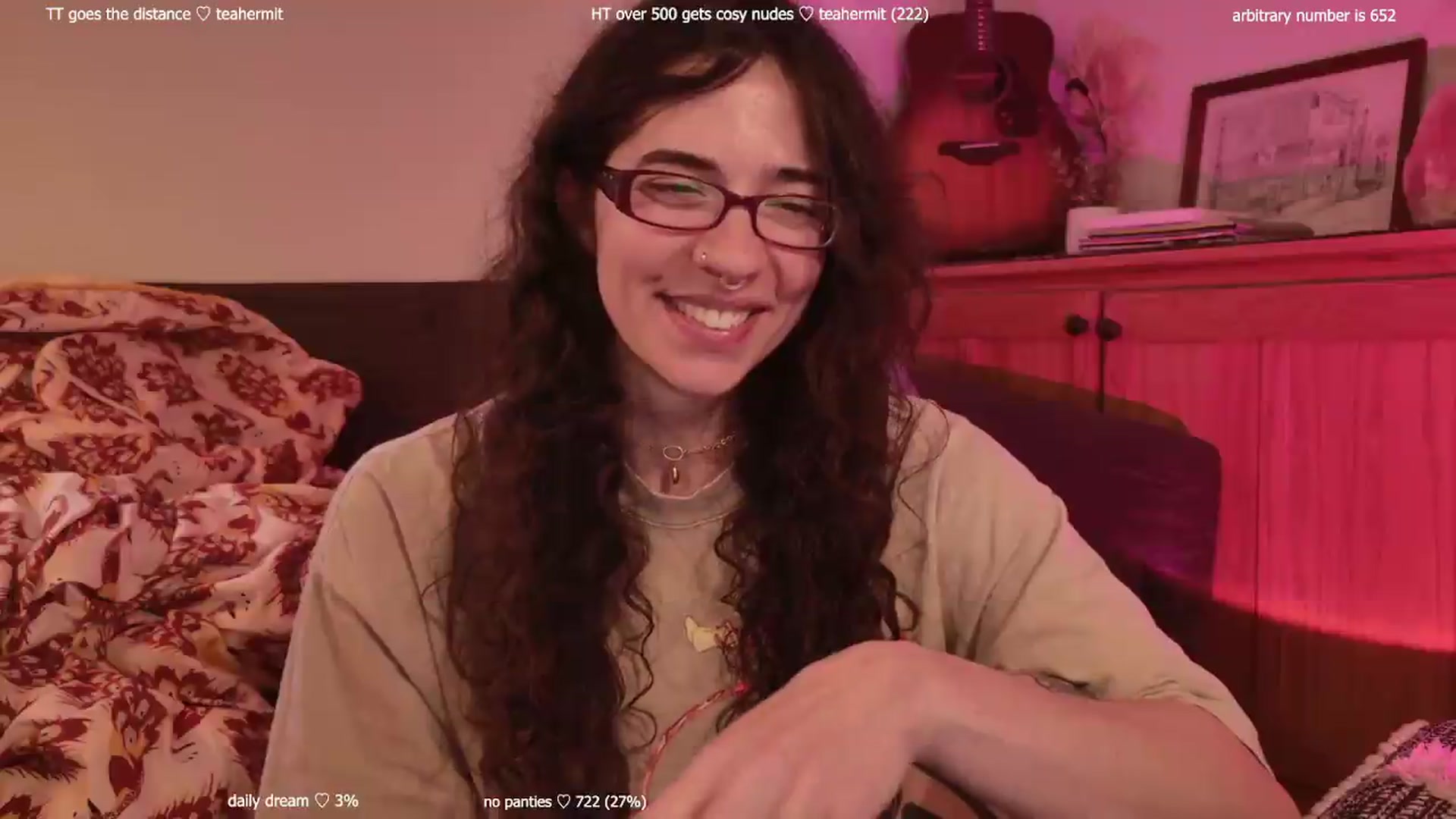 Gallery image thumbnail from afterglow's myfreecams stream on, 05/12/2026, 23:54 image 5 of 20