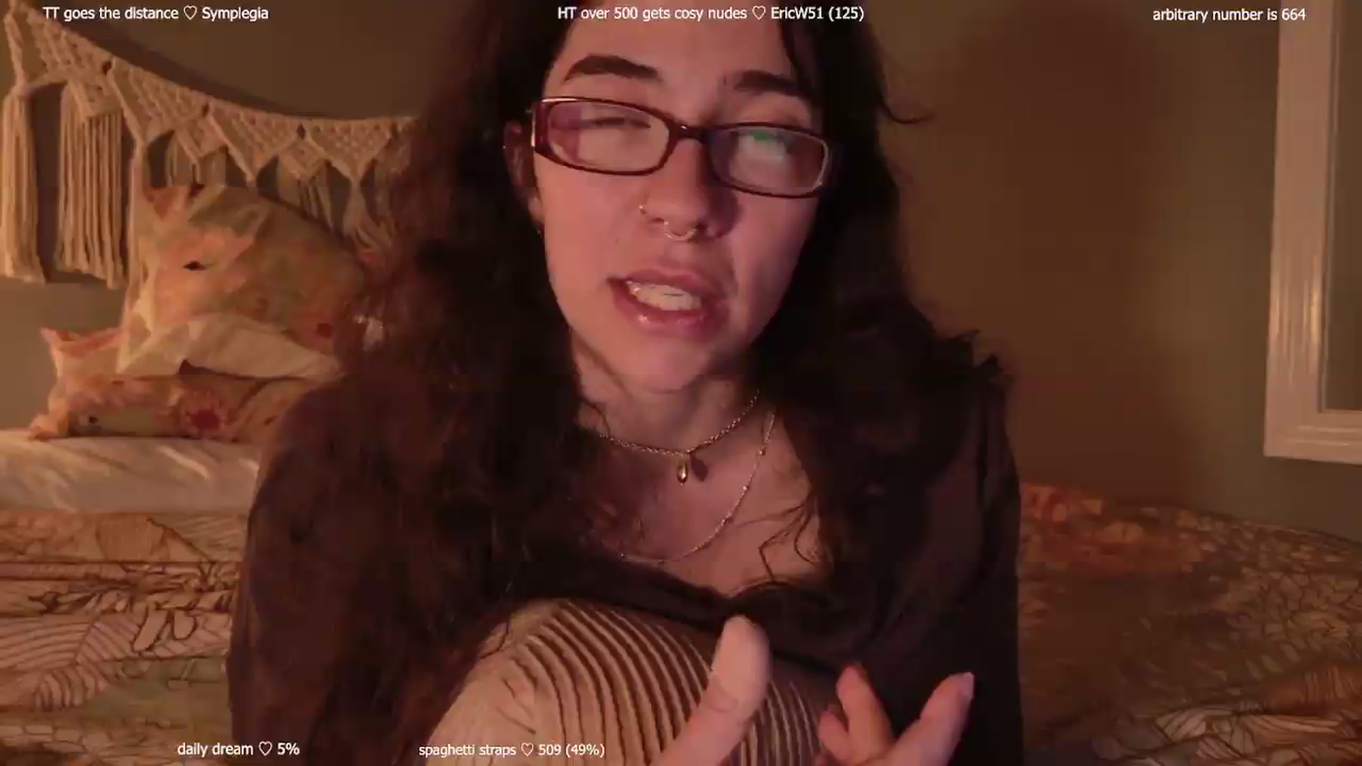 Gallery image thumbnail from afterglow's myfreecams stream on, 05/14/2026, 09:45 image 13 of 20