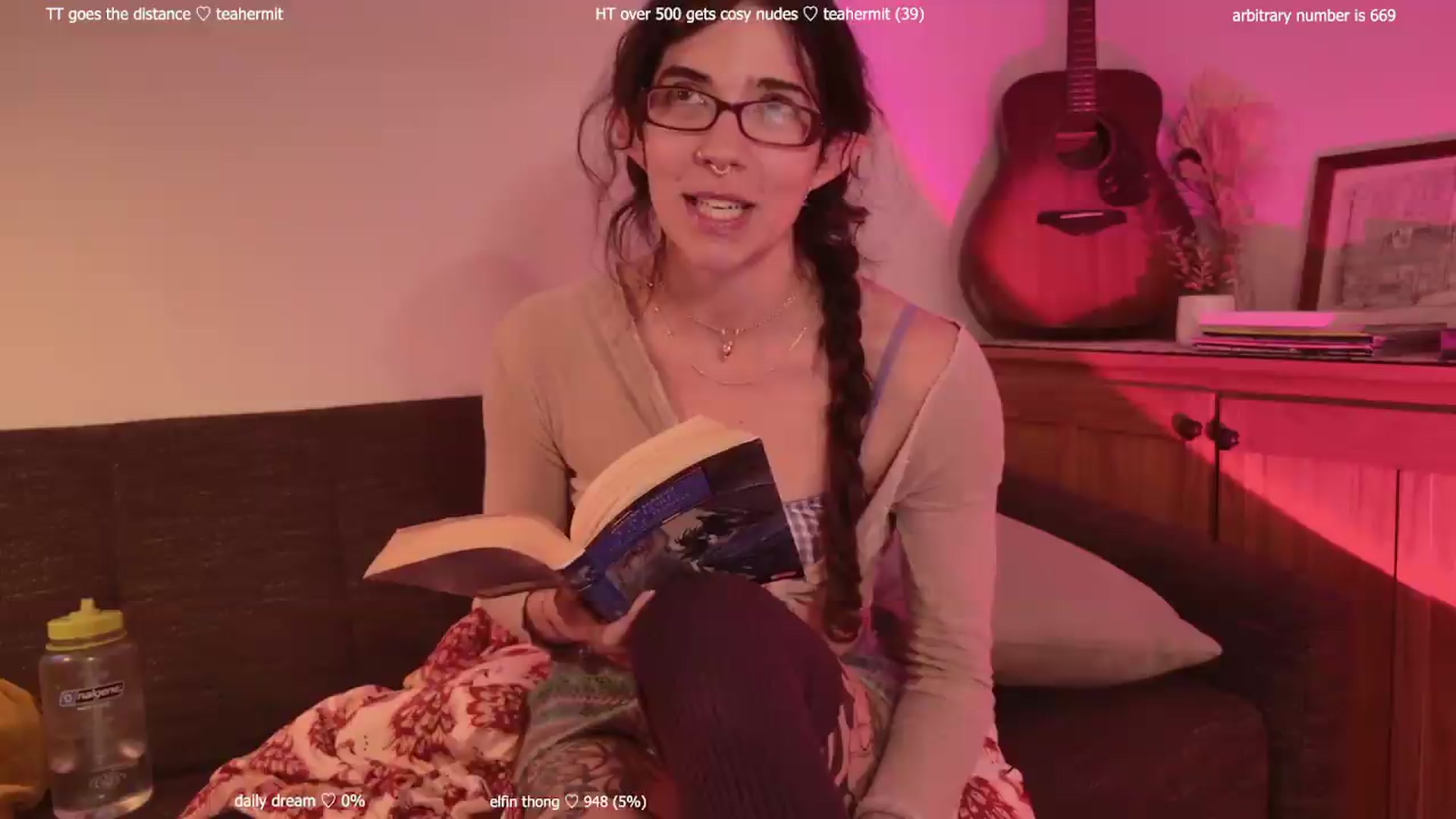 Gallery image thumbnail from afterglow's myfreecams stream on, 05/15/2026, 04:04 image 1 of 20