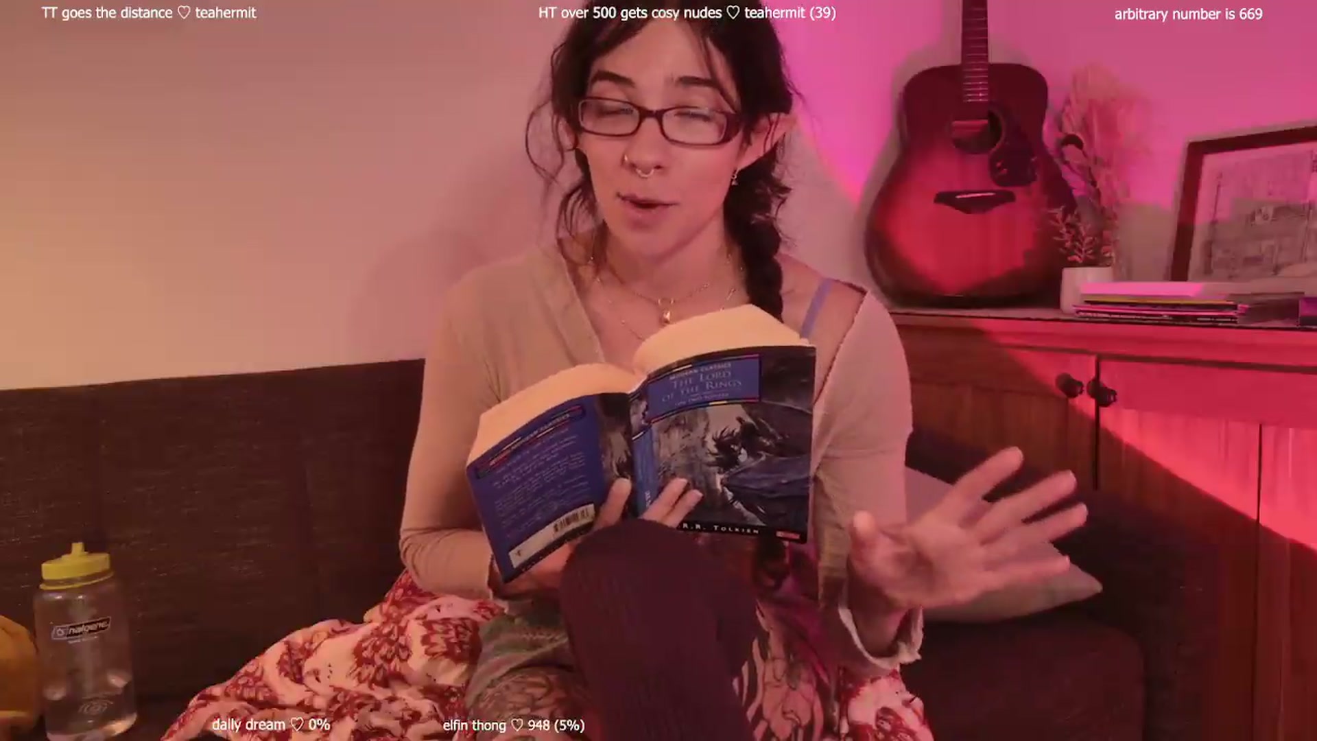 Gallery image thumbnail from afterglow's myfreecams stream on, 05/15/2026, 04:04 image 2 of 20