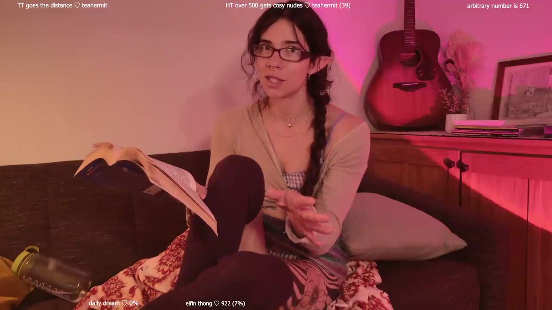 Gallery image thumbnail from afterglow's myfreecams stream on, 05/15/2026, 04:04 image 10 of 20