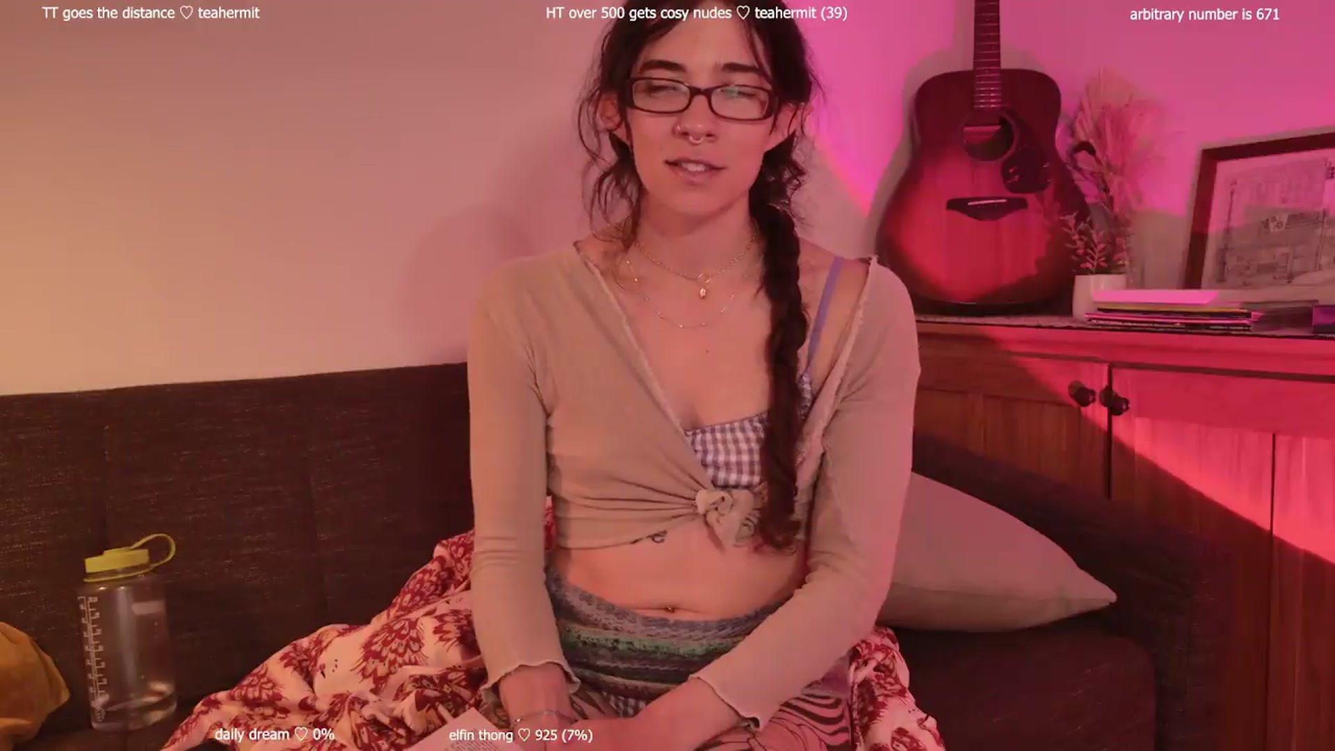 Gallery image thumbnail from afterglow's myfreecams stream on, 05/15/2026, 04:04 image 7 of 20