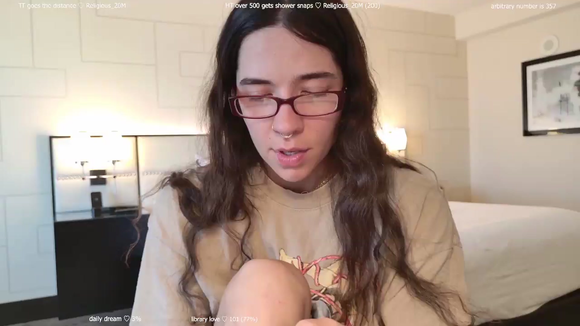 Gallery image thumbnail from afterglow's myfreecams stream on, 05/22/2026, 24:15 image 16 of 20