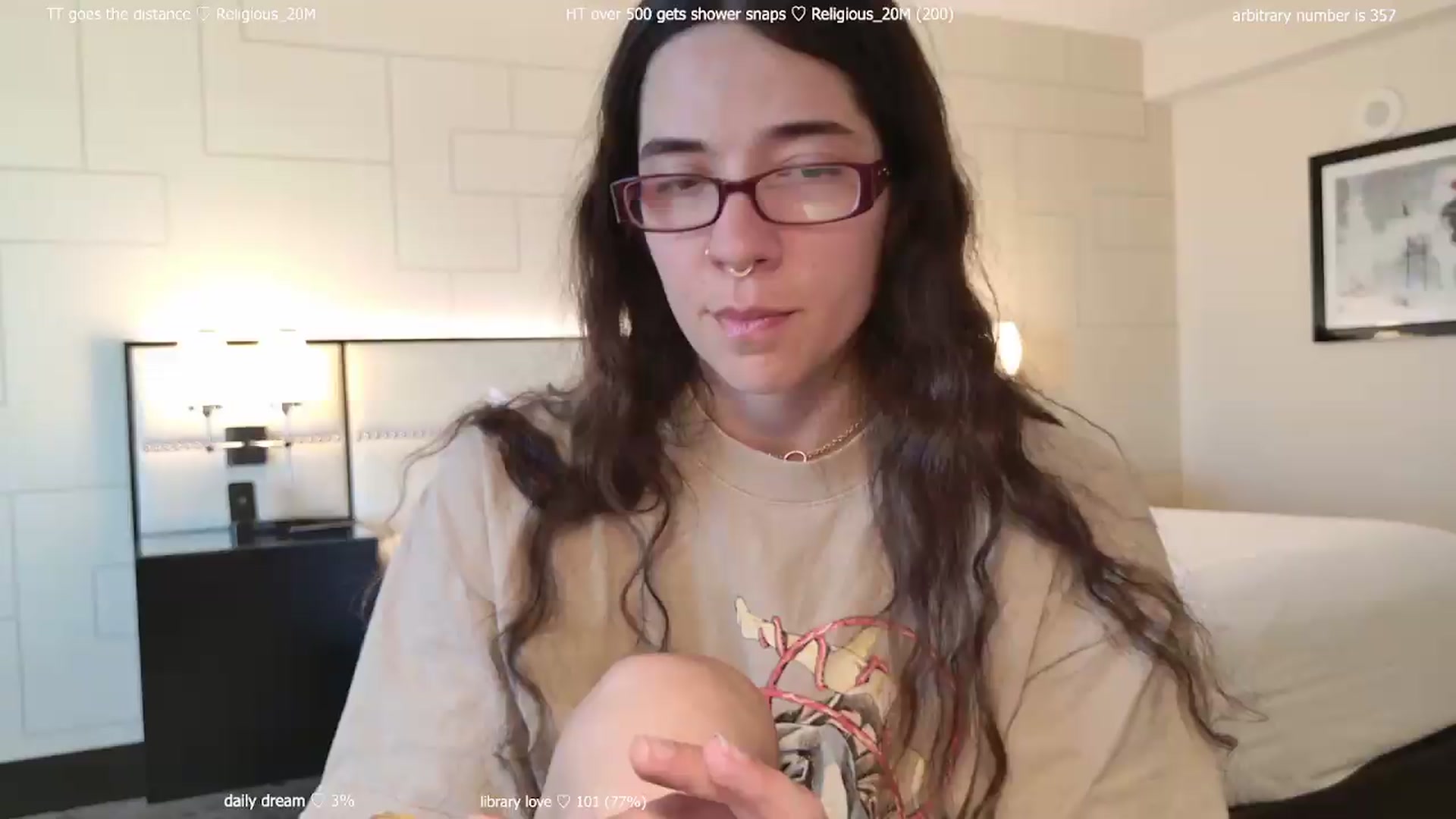 Gallery image thumbnail from afterglow's myfreecams stream on, 05/22/2026, 24:15 image 14 of 20