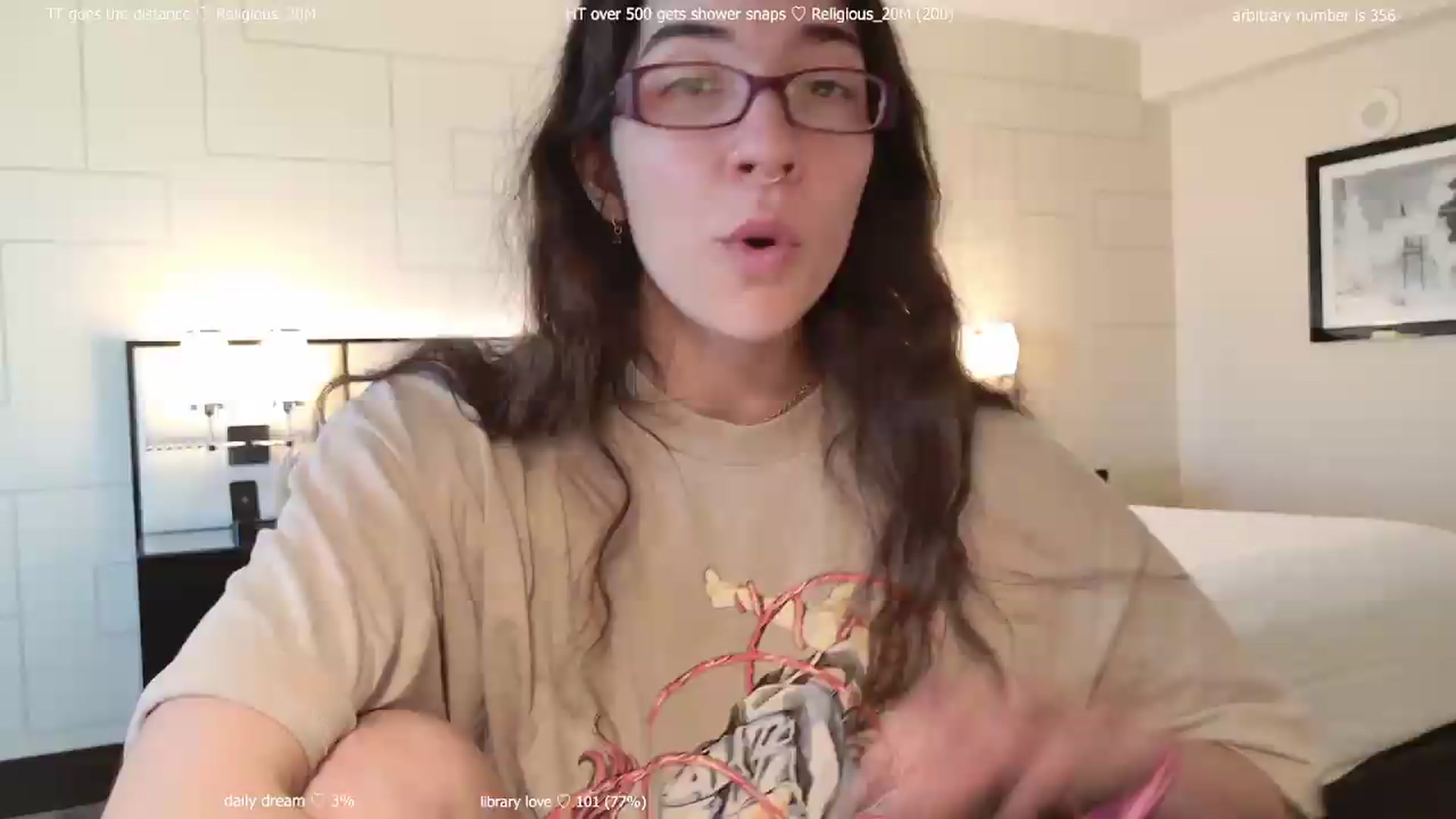Gallery image thumbnail from afterglow's myfreecams stream on, 05/22/2026, 24:15 image 4 of 20