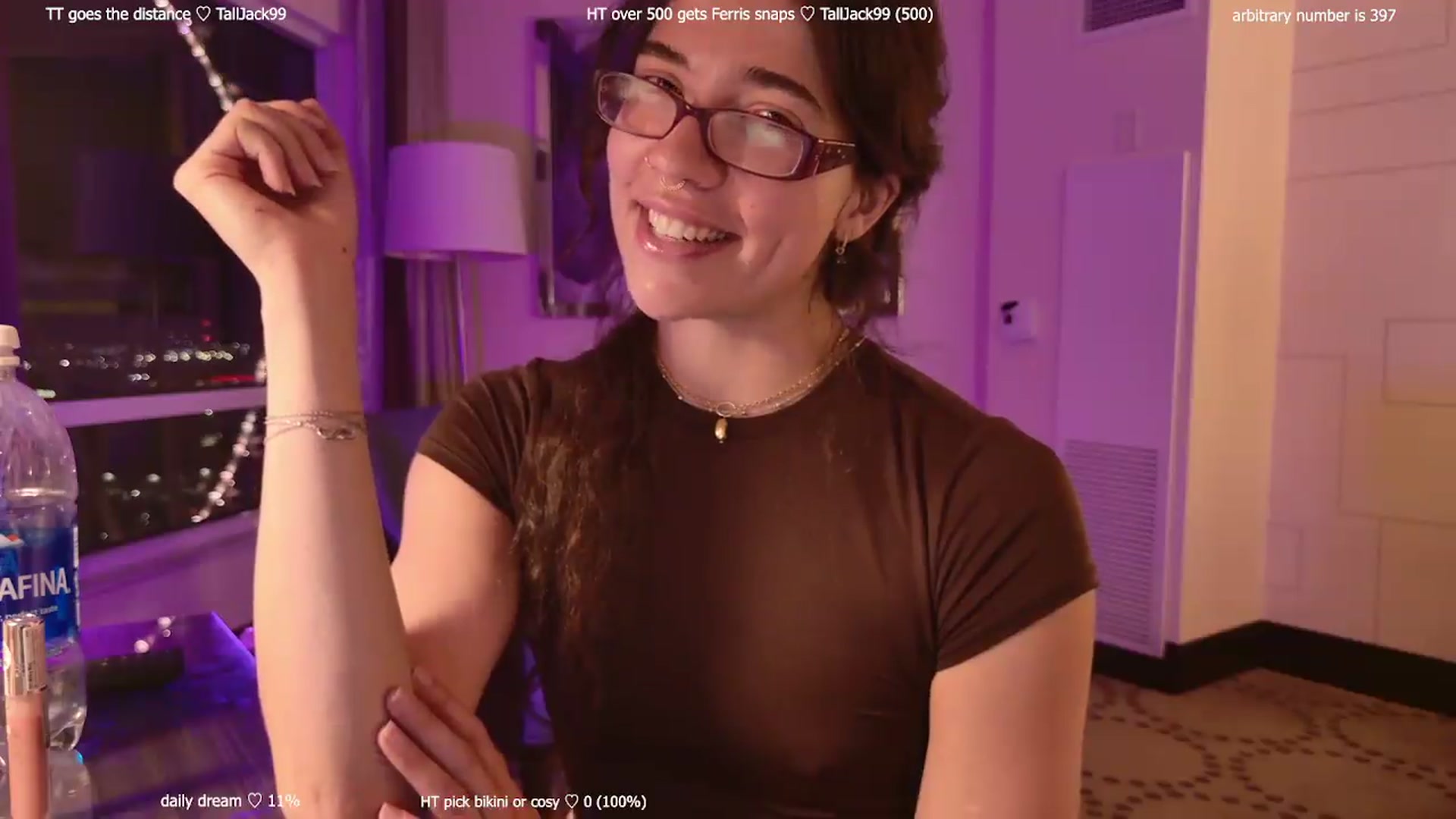Gallery image thumbnail from afterglow's myfreecams stream on, 05/25/2026, 12:04 image 5 of 20