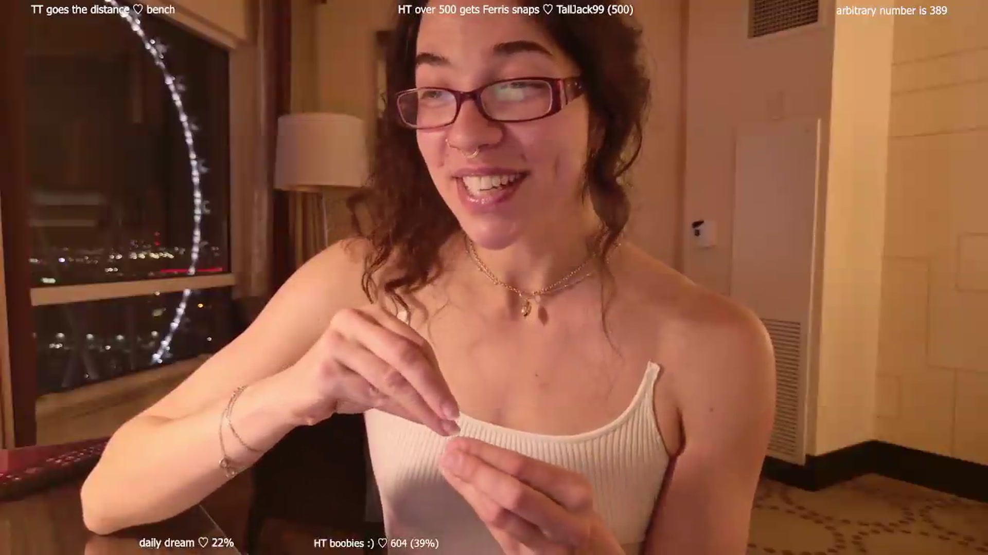 Gallery image thumbnail from afterglow's myfreecams stream on, 05/25/2026, 12:04 image 17 of 20
