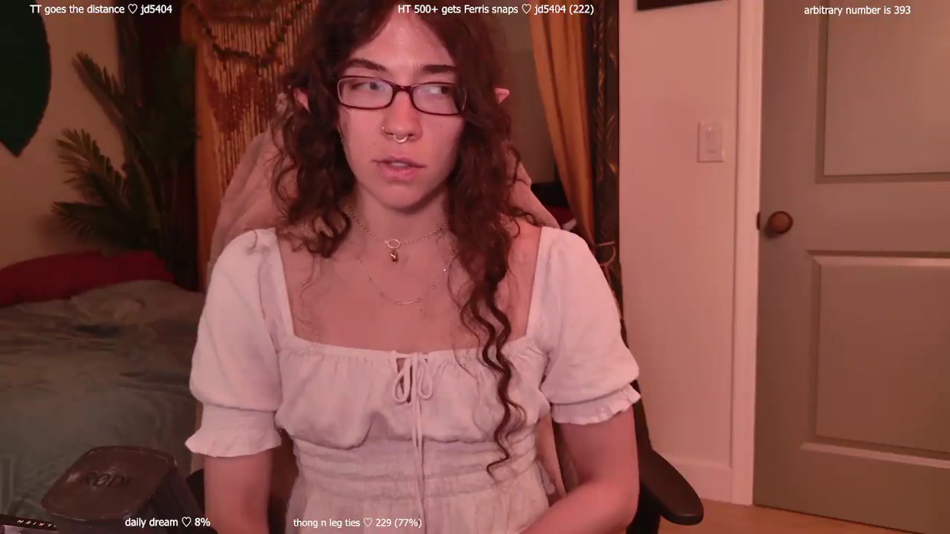 Gallery image thumbnail from afterglow's myfreecams stream on, 05/29/2026, 04:15 image 12 of 20