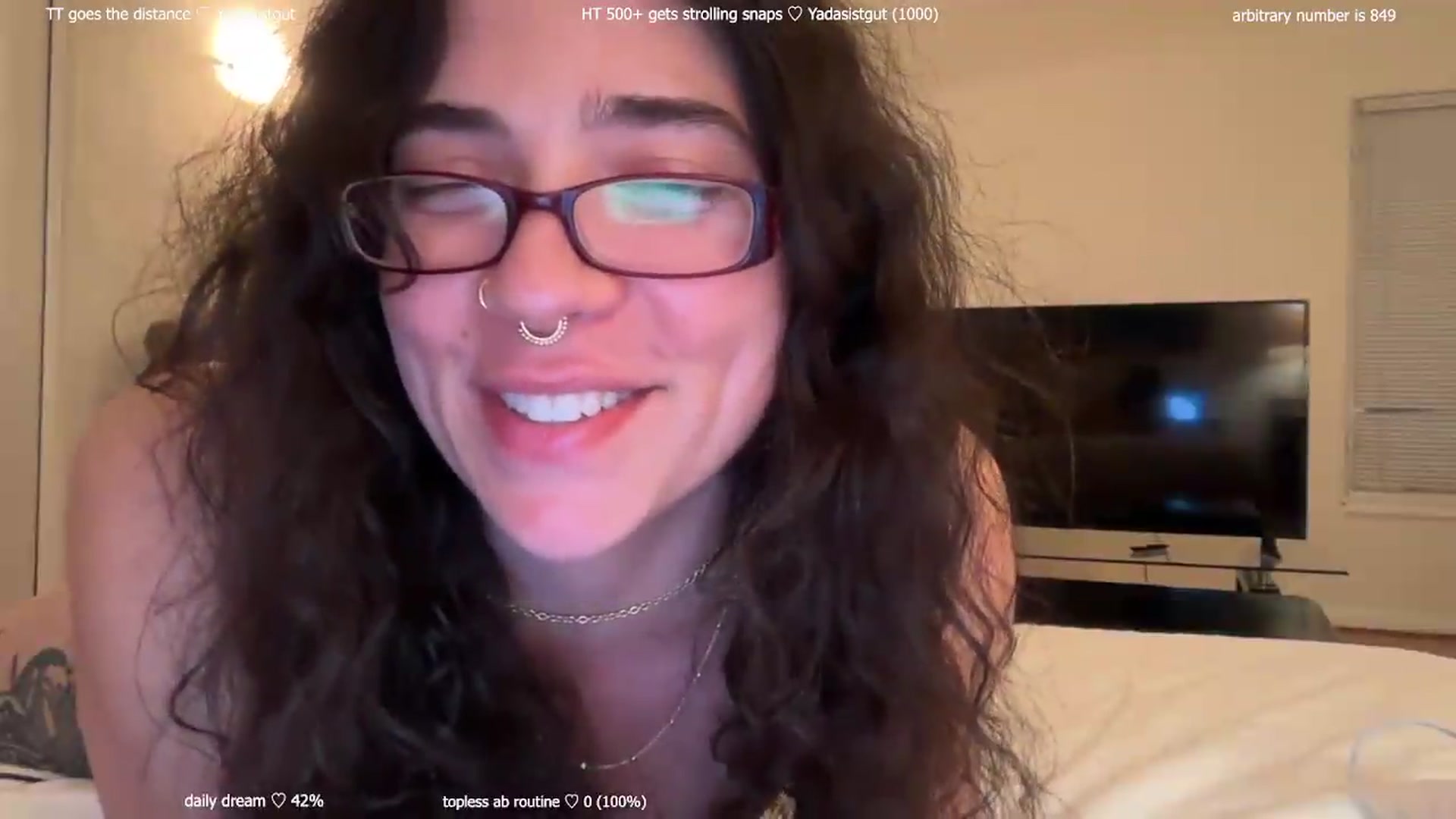 Gallery image thumbnail from afterglow's myfreecams stream on, 06/03/2026, 11:15 image 11 of 20