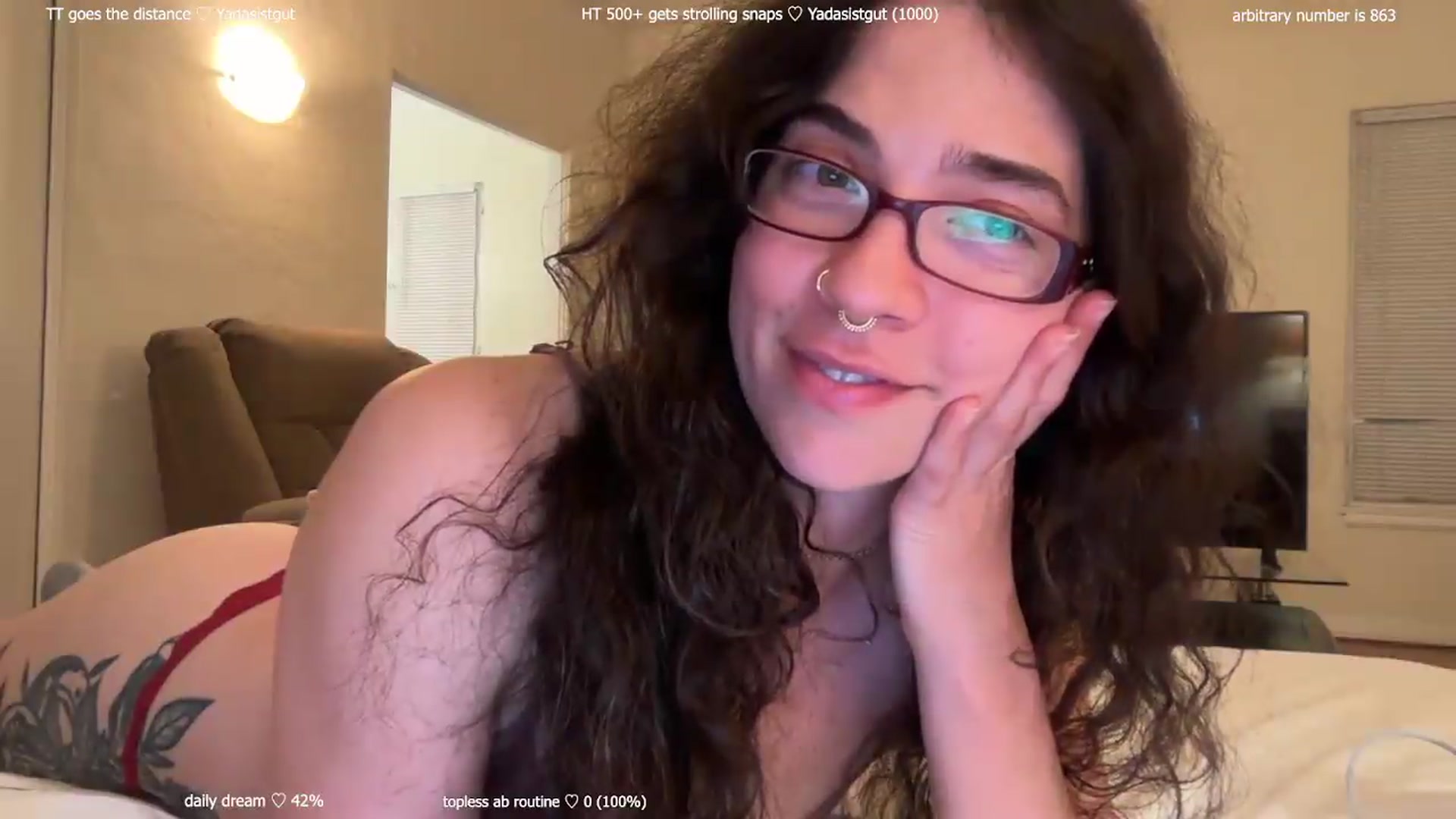 Gallery image thumbnail from afterglow's myfreecams stream on, 06/03/2026, 11:15 image 9 of 20